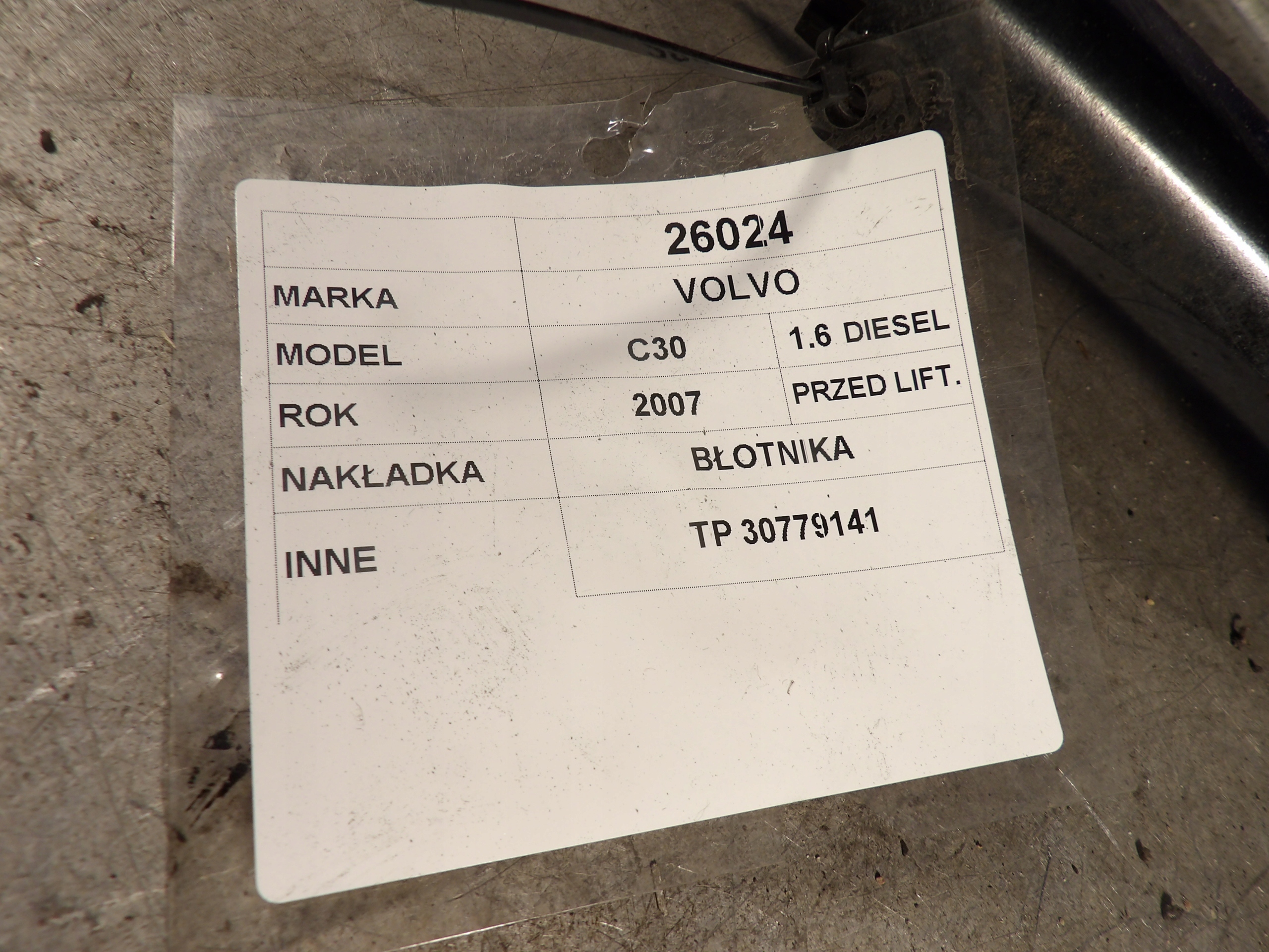 Volvo C30 modanatura parafango posteriore Destro 30779141