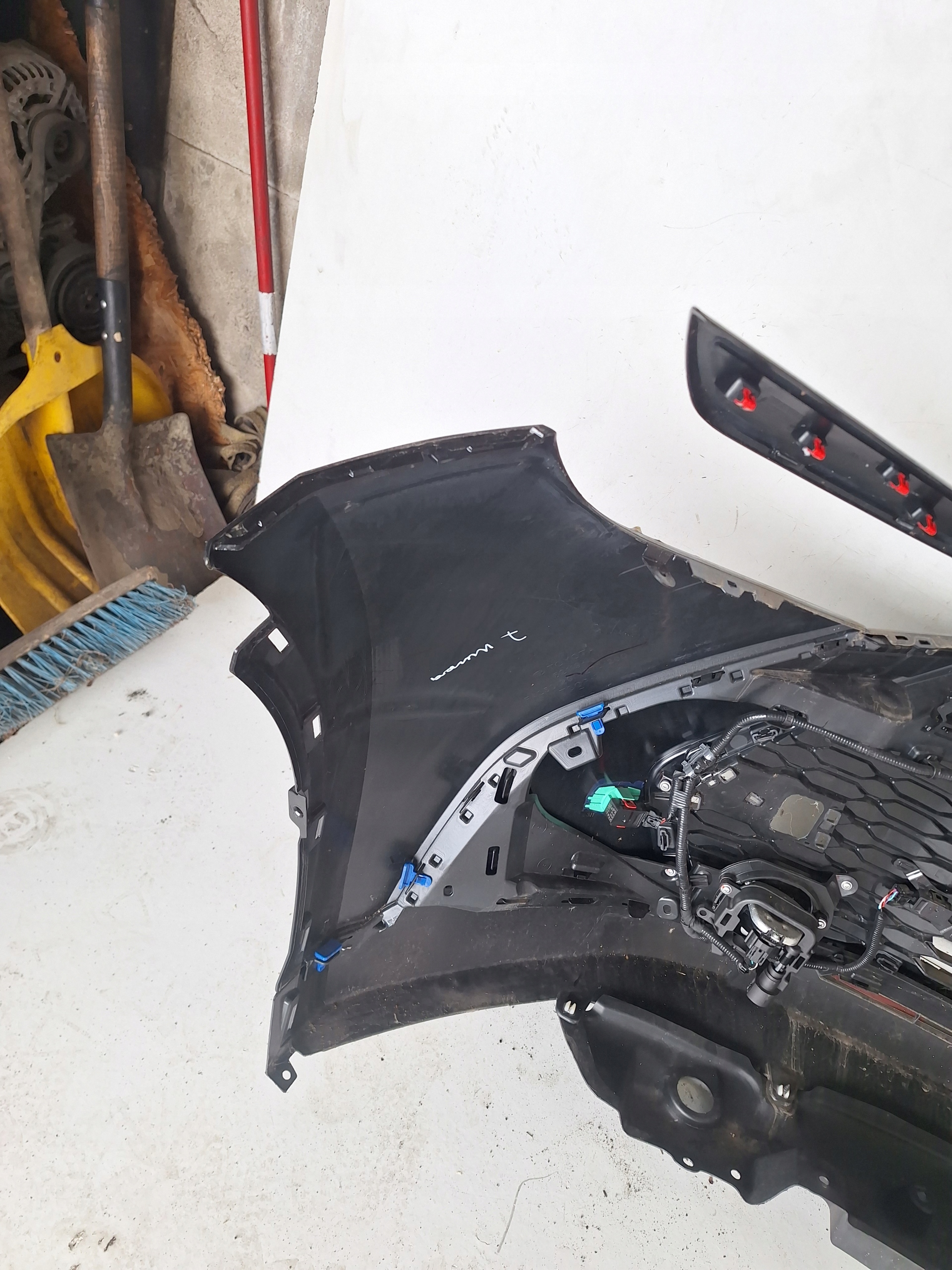 TOYOTA CH-R II Paraurti 23-> PDC + RADAR 209