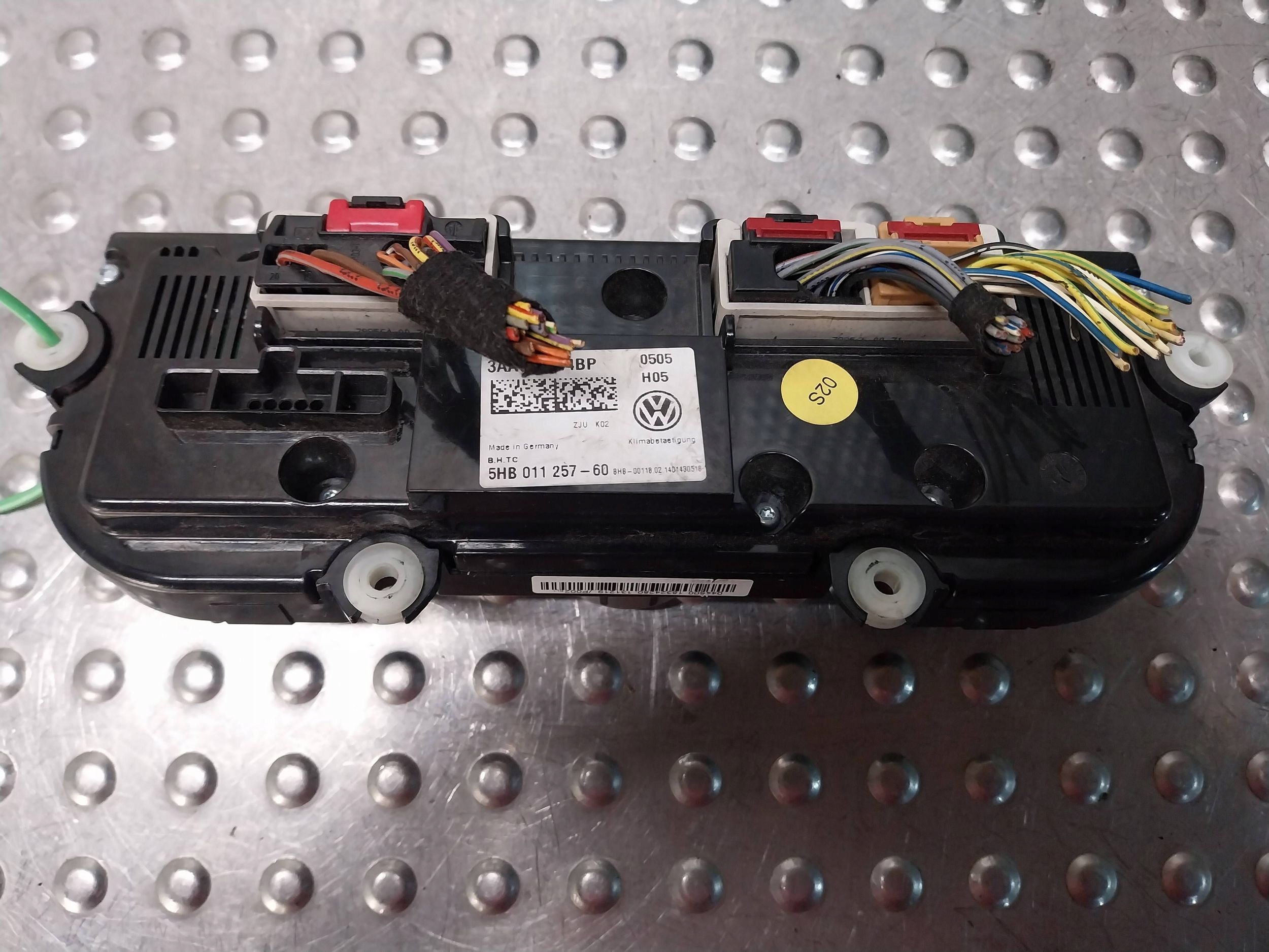 PANEL klími klimatizaci 3AA907044BP VW PASSAT B7 TOURAN a LIFT