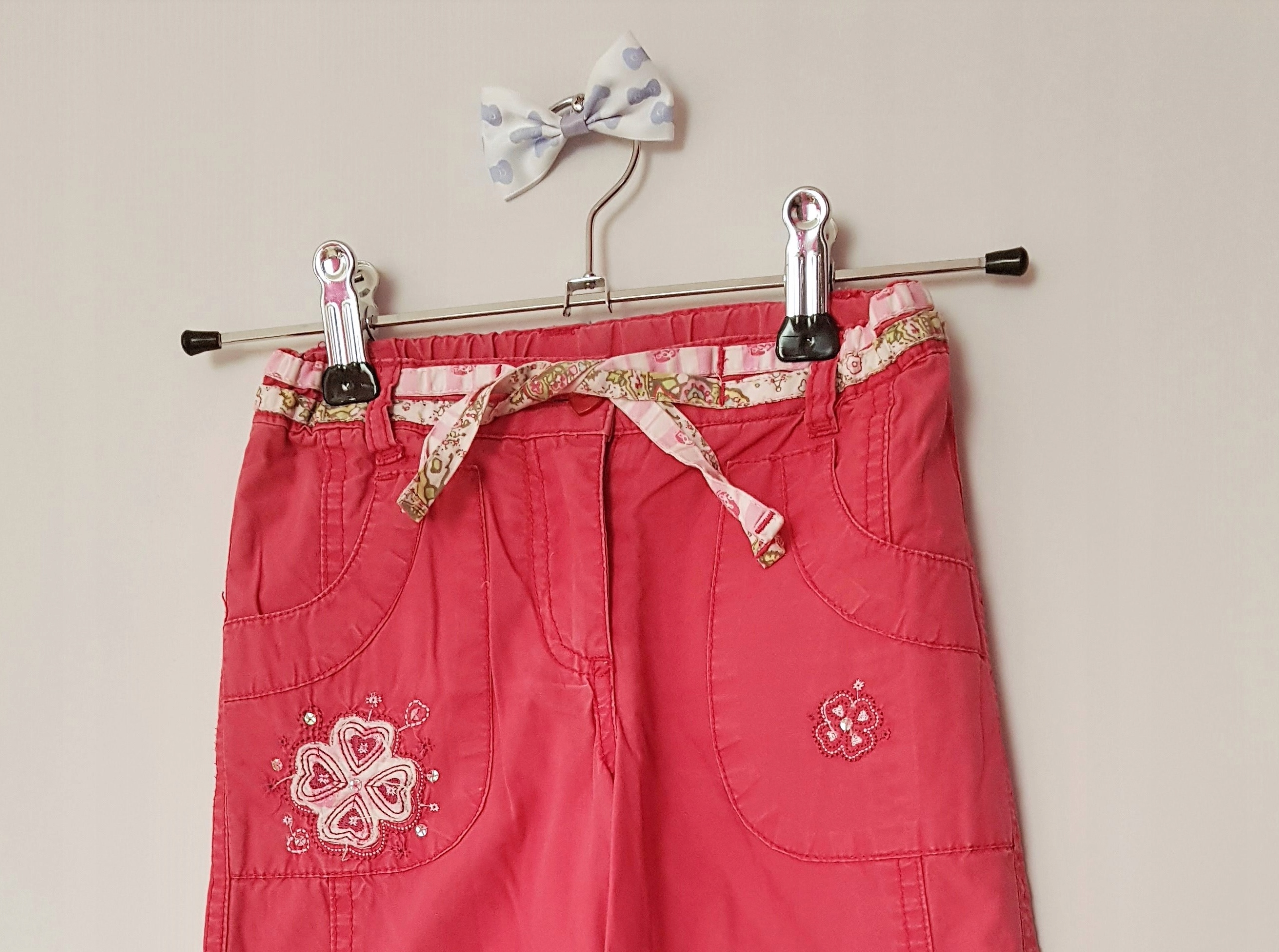 Śliczne spodnie spodenki 86 Rozmiar (new) 86 (81 - 86 cm)