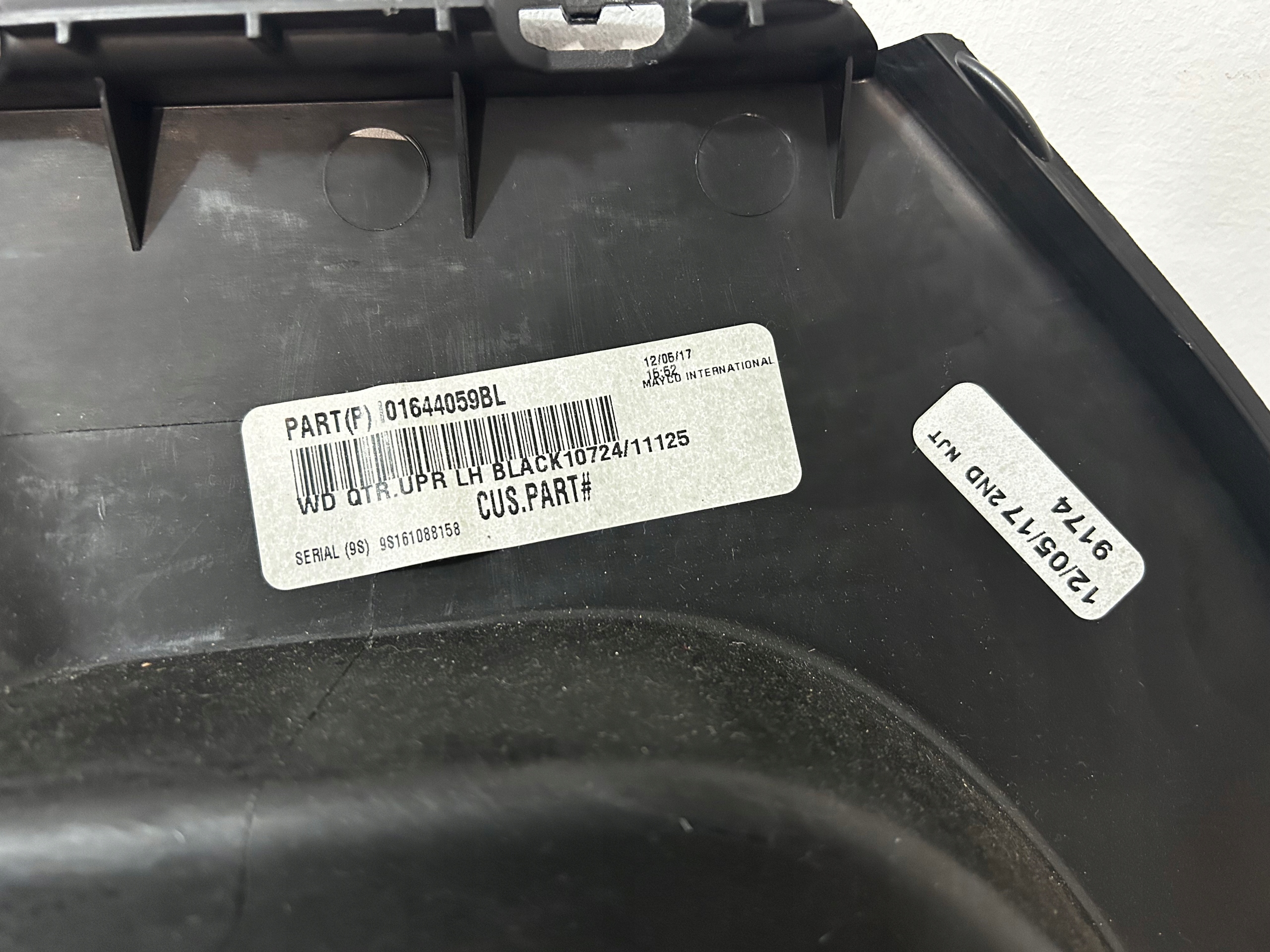 DODGE DURANGO RT 2019- boot upholstery left rear part I01644059BL