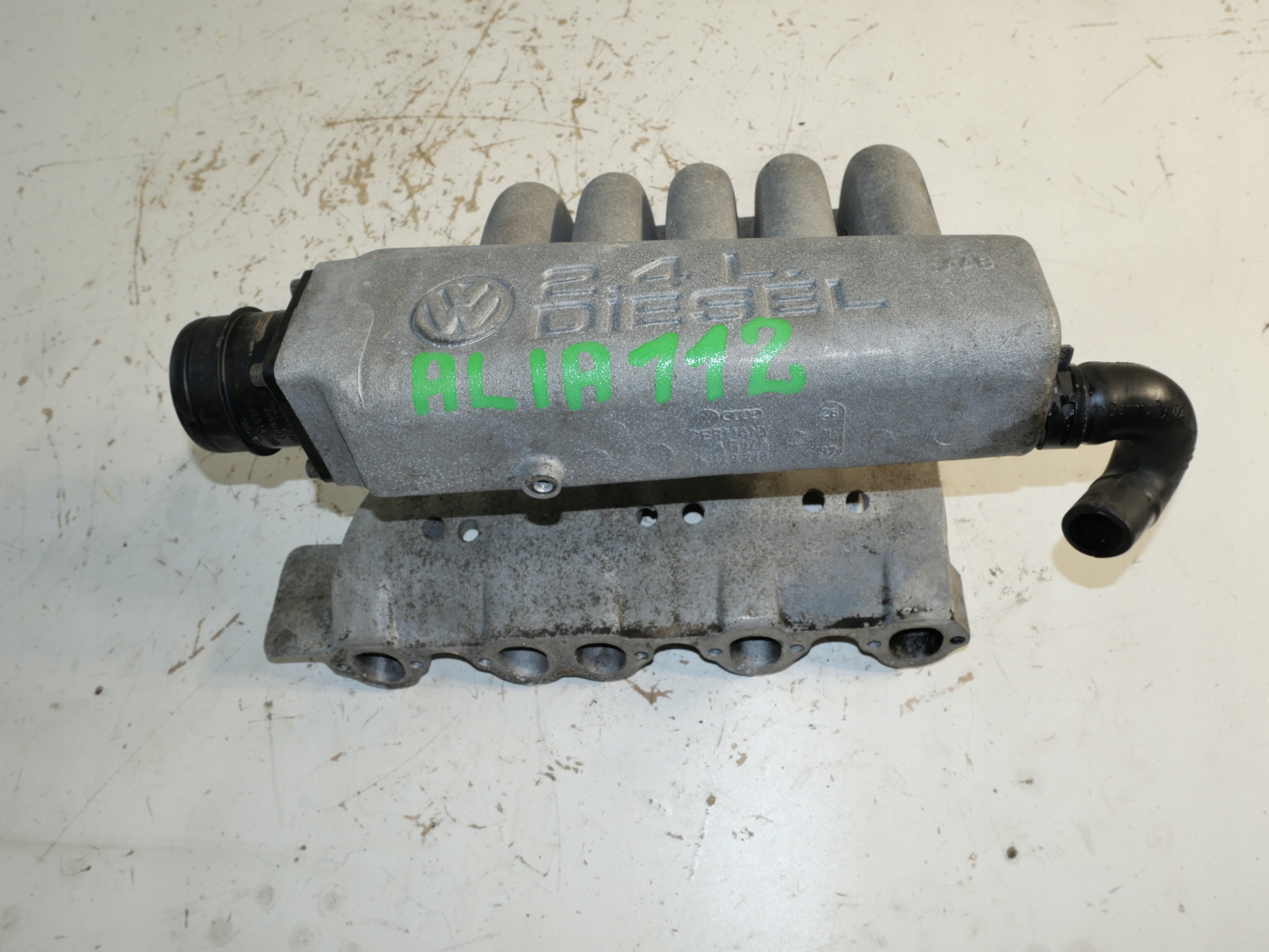 intake manifold VW T4 2,4 4129713