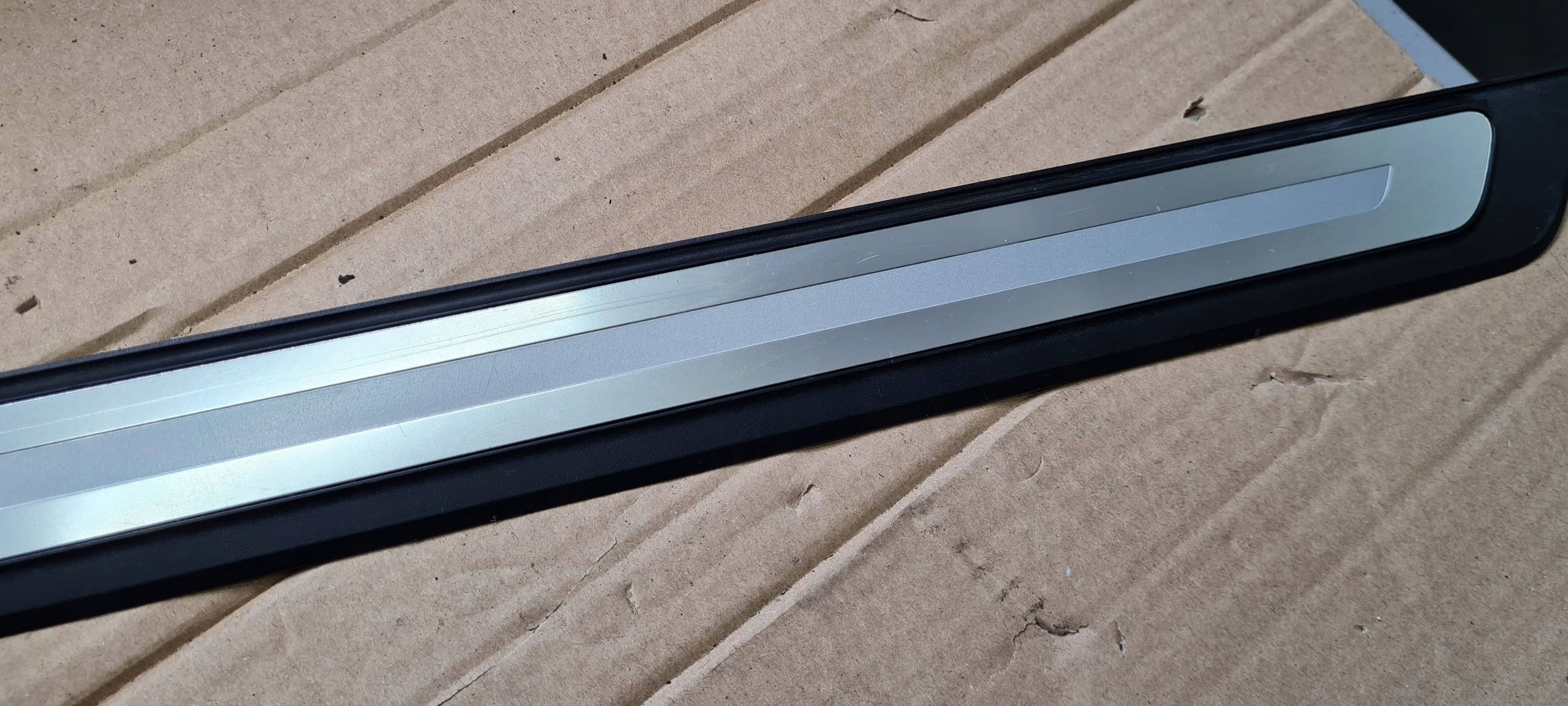 A6 C8 4K moulding cap threshold right front of the threshold 4K0853374
