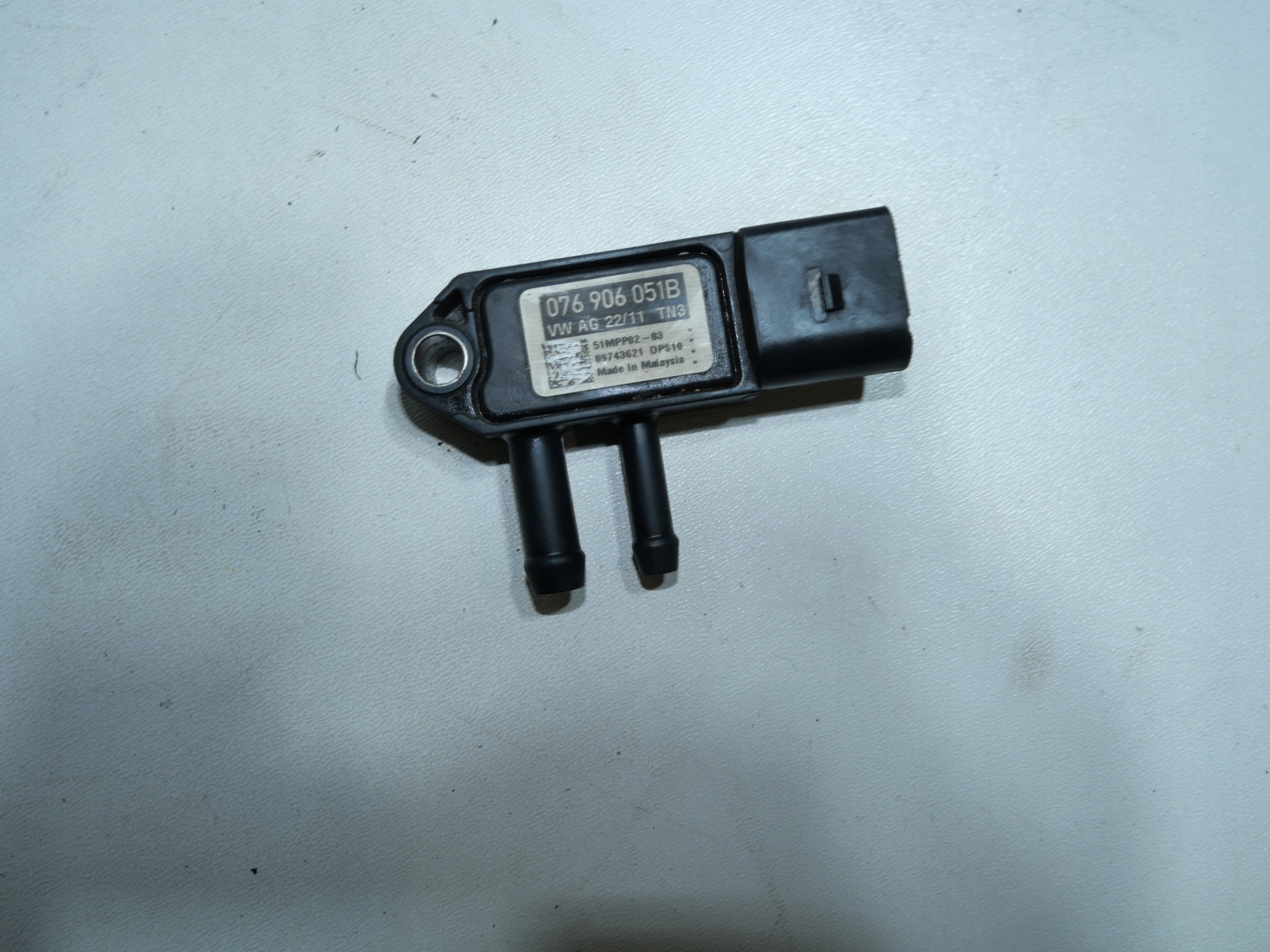exhaust gas sensor DPF VW SKODA SEAT AUDI 076906051B