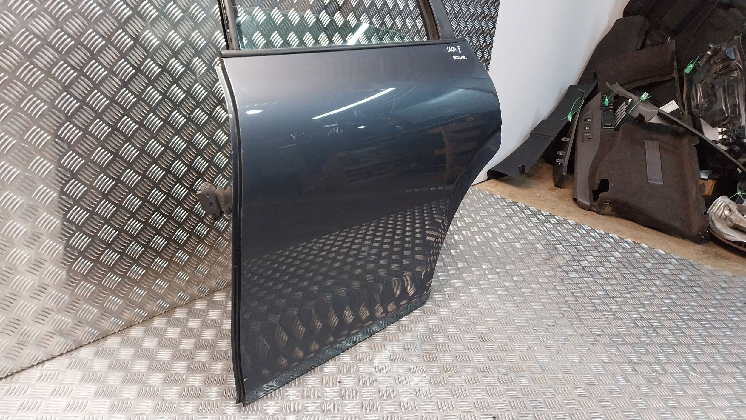 Tür heck links SEAT LEON II 05