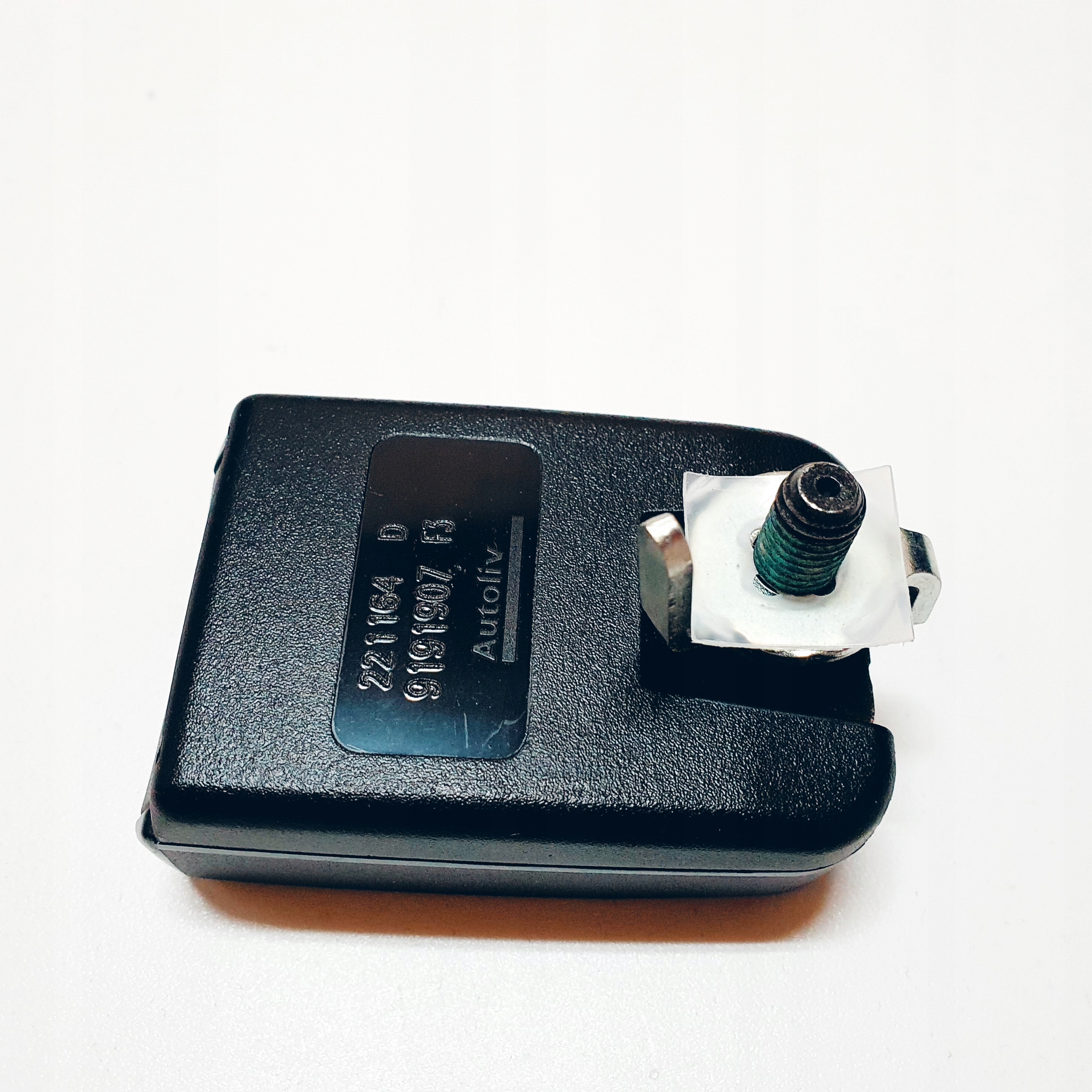 KLAMRA PASA BEZPIECZENSTWA TRAFIC VIVARO 2001 Part number 8200221164