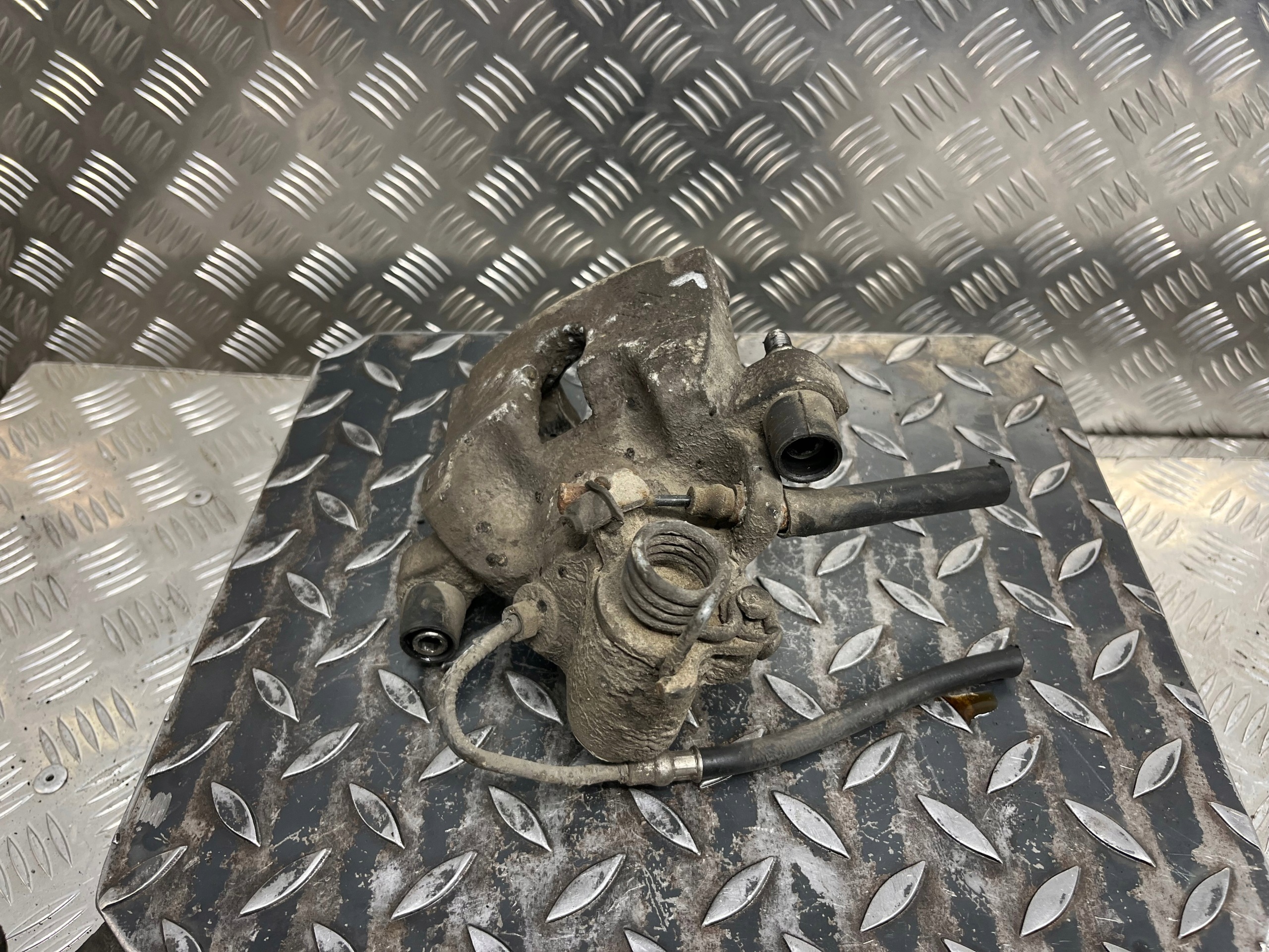 caliper brake left rear part rear RENAULT LAGUNA 3