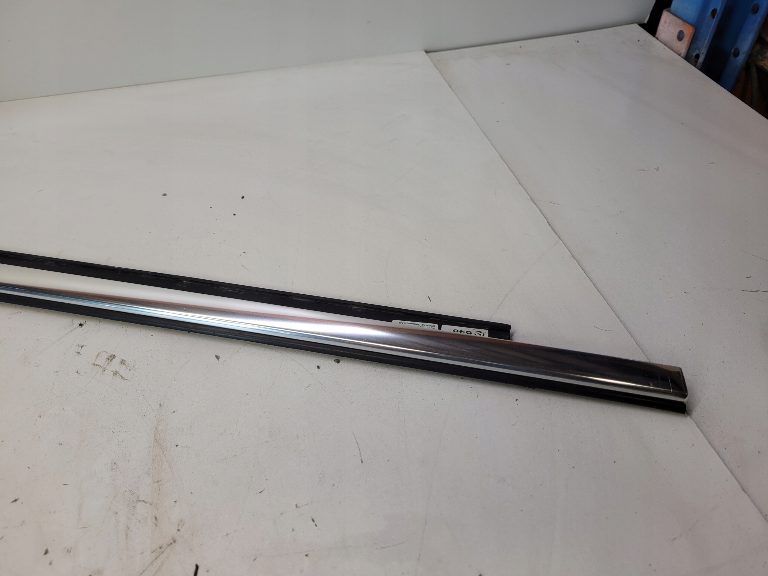 moulding CHROM door AUDI A4 B8 PP 8K0853284G