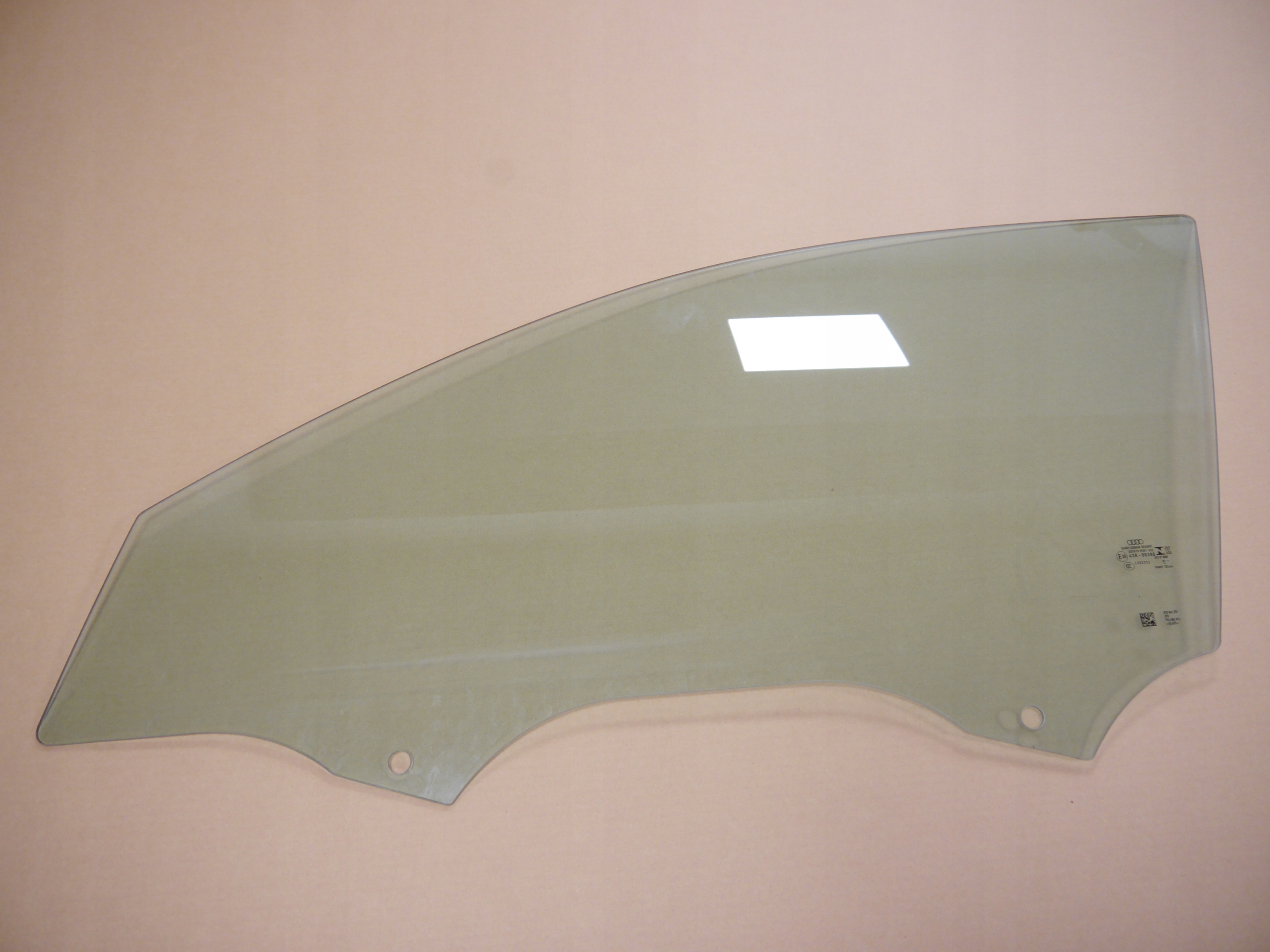 AUDI A3 8Y скло двері переднє 8y0845201 2020r