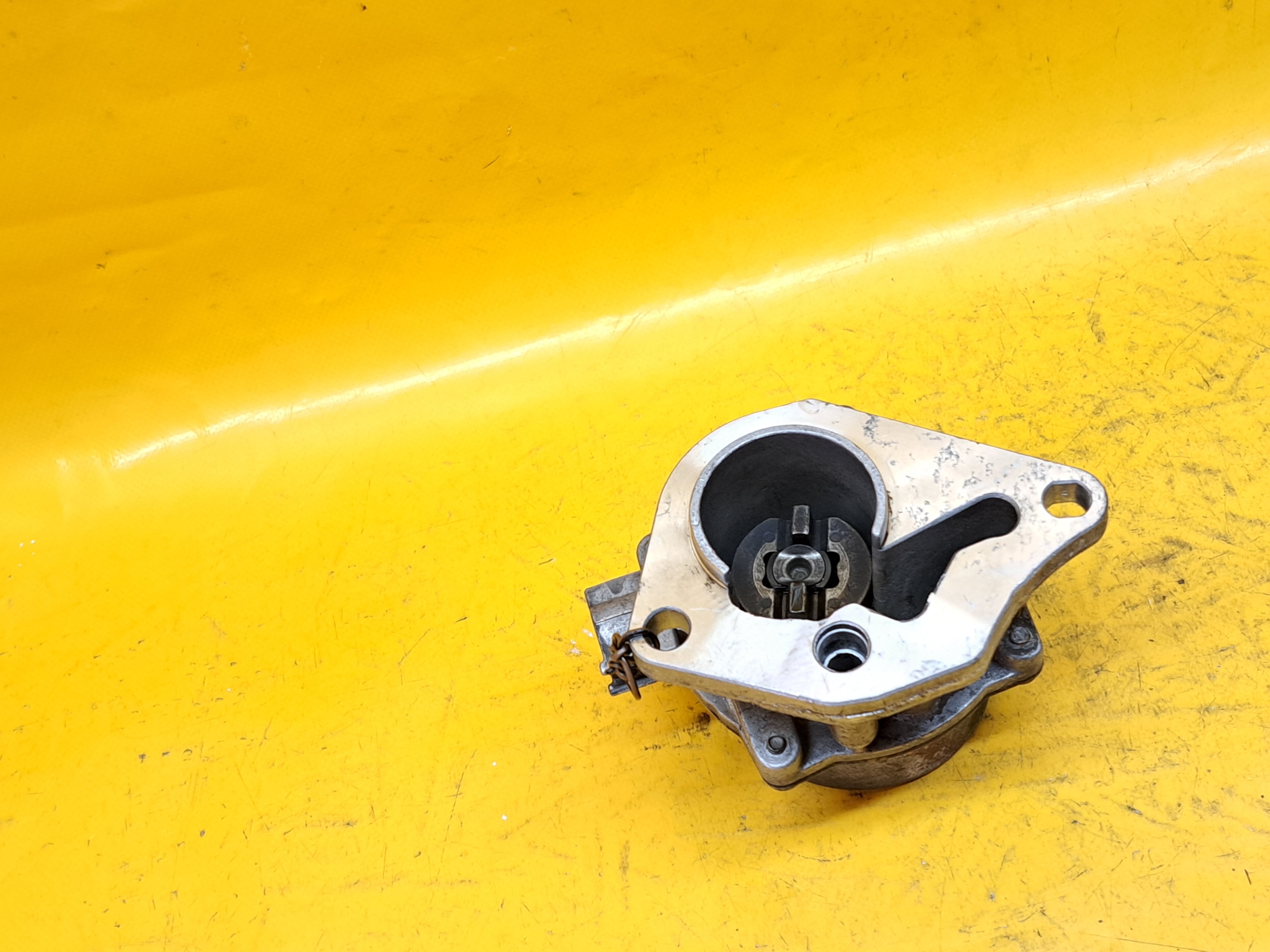 вакум насос renault CLIO II 1,5DCI 98-05r 51C8449