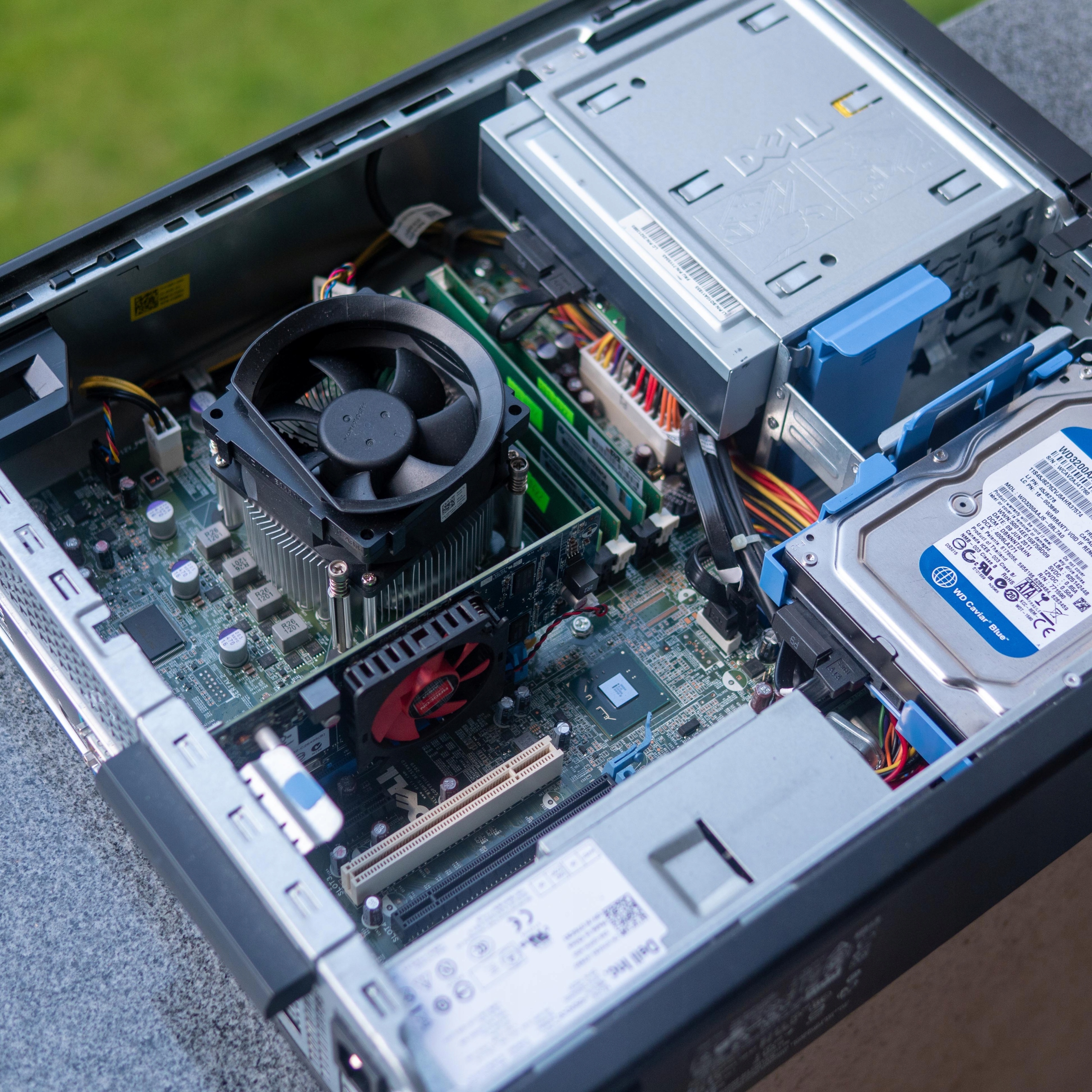 KOMPUTER DELL i3 8GB 128GB SSD WINDOWS 10 Wielkość pamięci RAM 8 GB