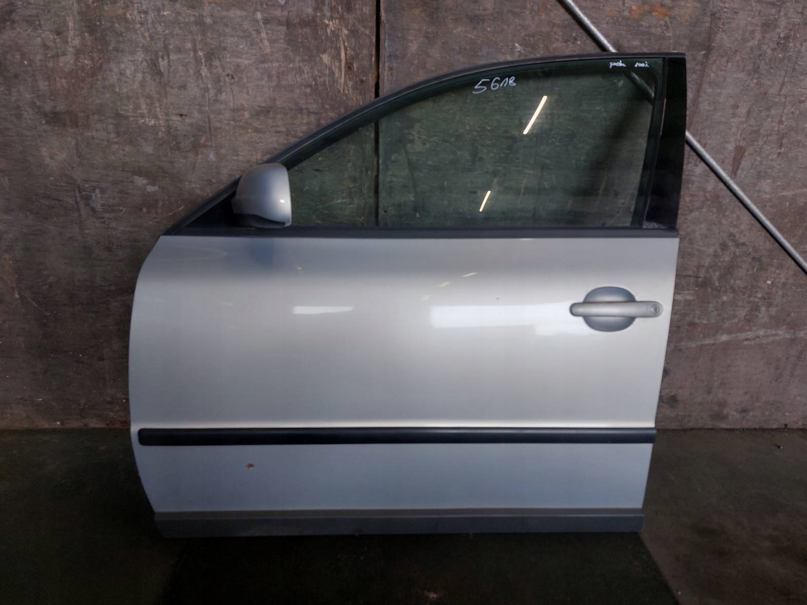 DRZWI KOMPLETNE LEWY PRZÓD VW PASSAT B5 LB7Z