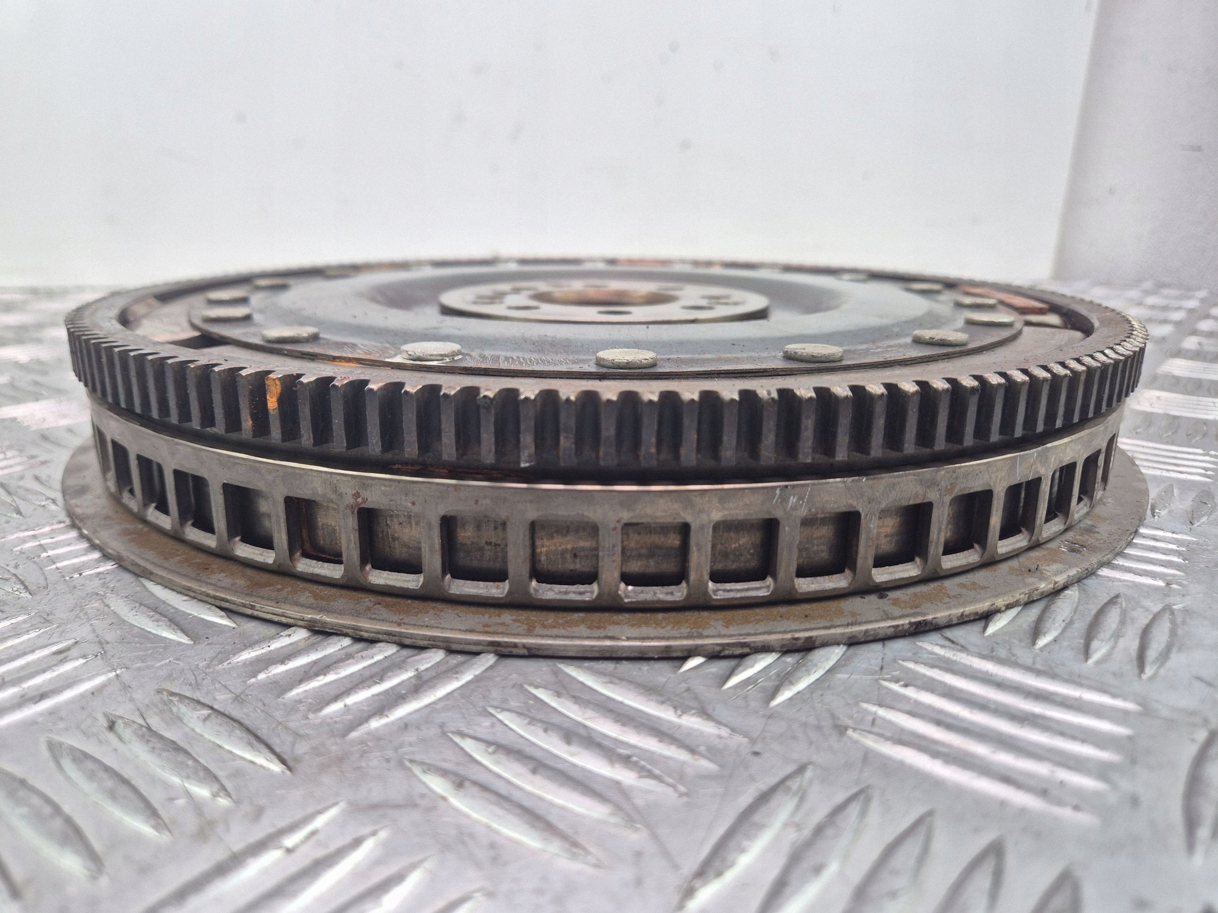wheel flywheel Mercedes E300 W212 A6510301403 651.924