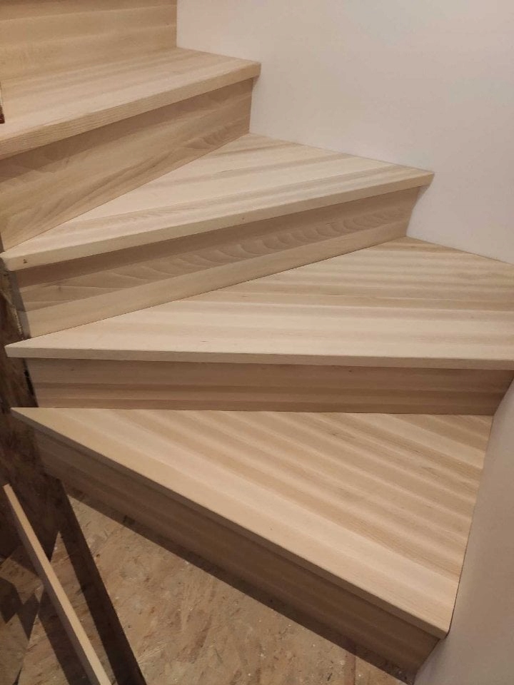 nakładki na schody drewniane