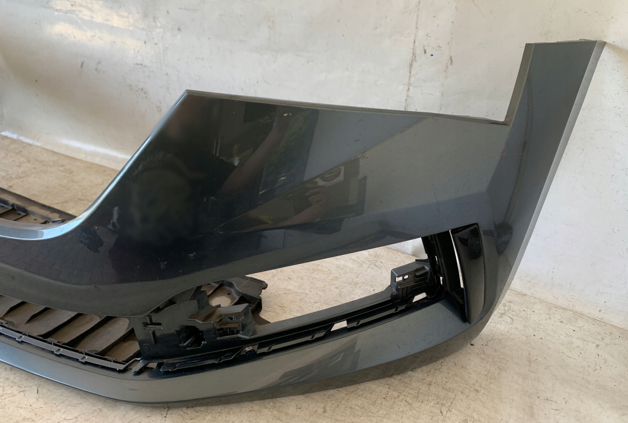bumper front front SKODA SCALA without OTWOROW