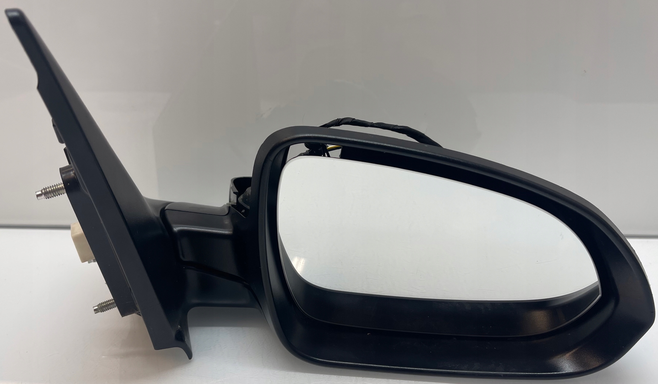 Kia RIO / Kia СТОНИК ( 2017- ) Оригинал ЕВРОПА