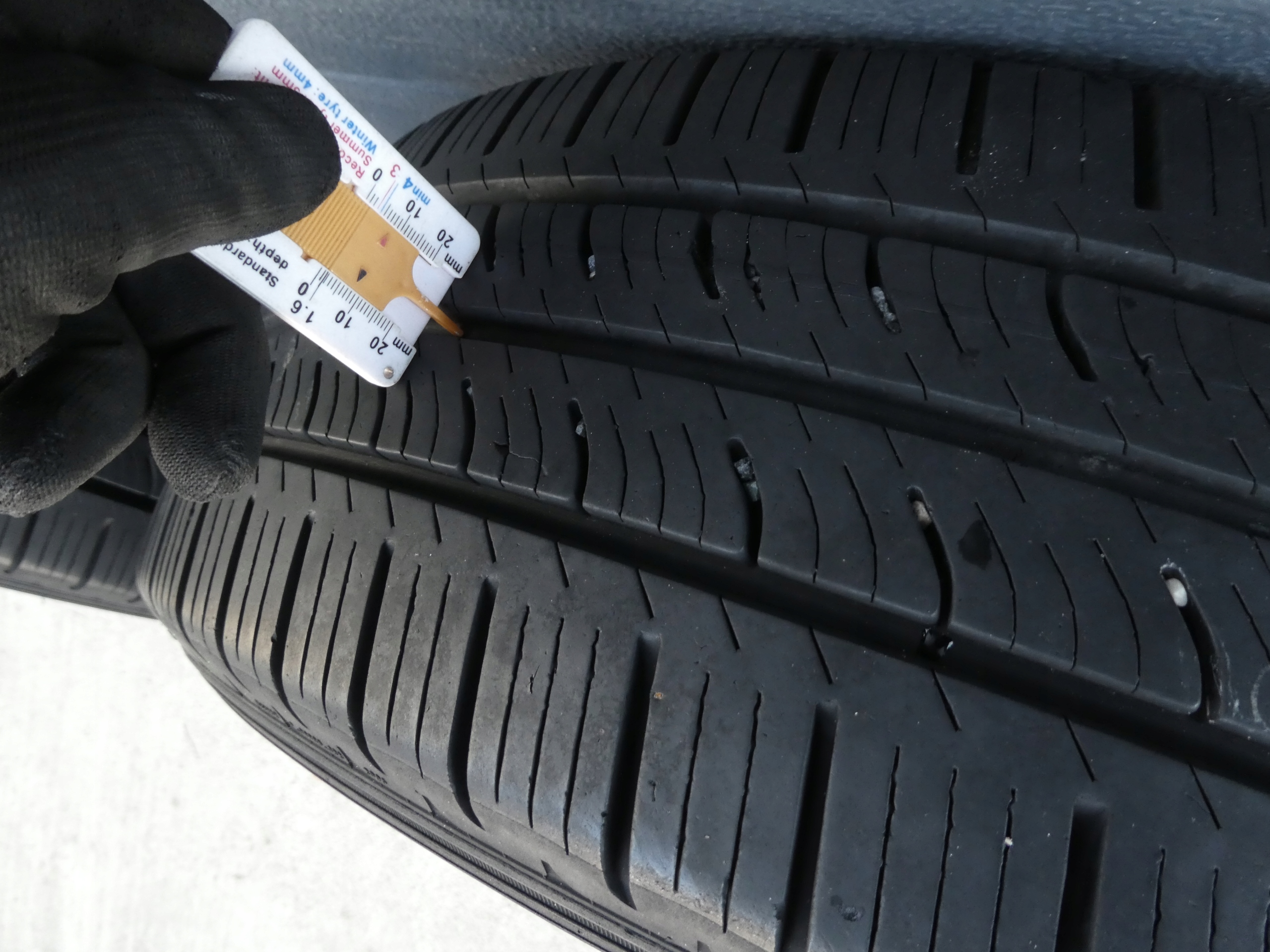 2X tyres Pirelli 215/65/16C 2021R