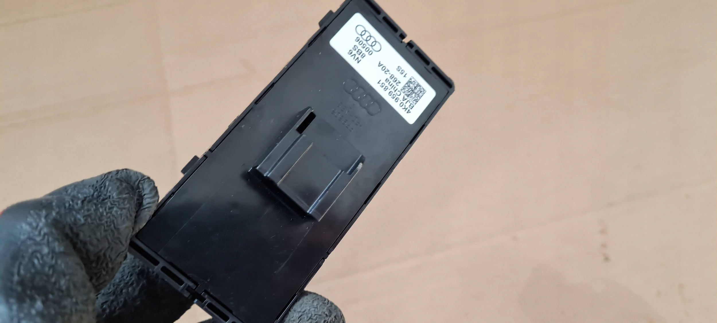 A6 C8 4K Schalter Schalter SITZ links vorne 4K0959851