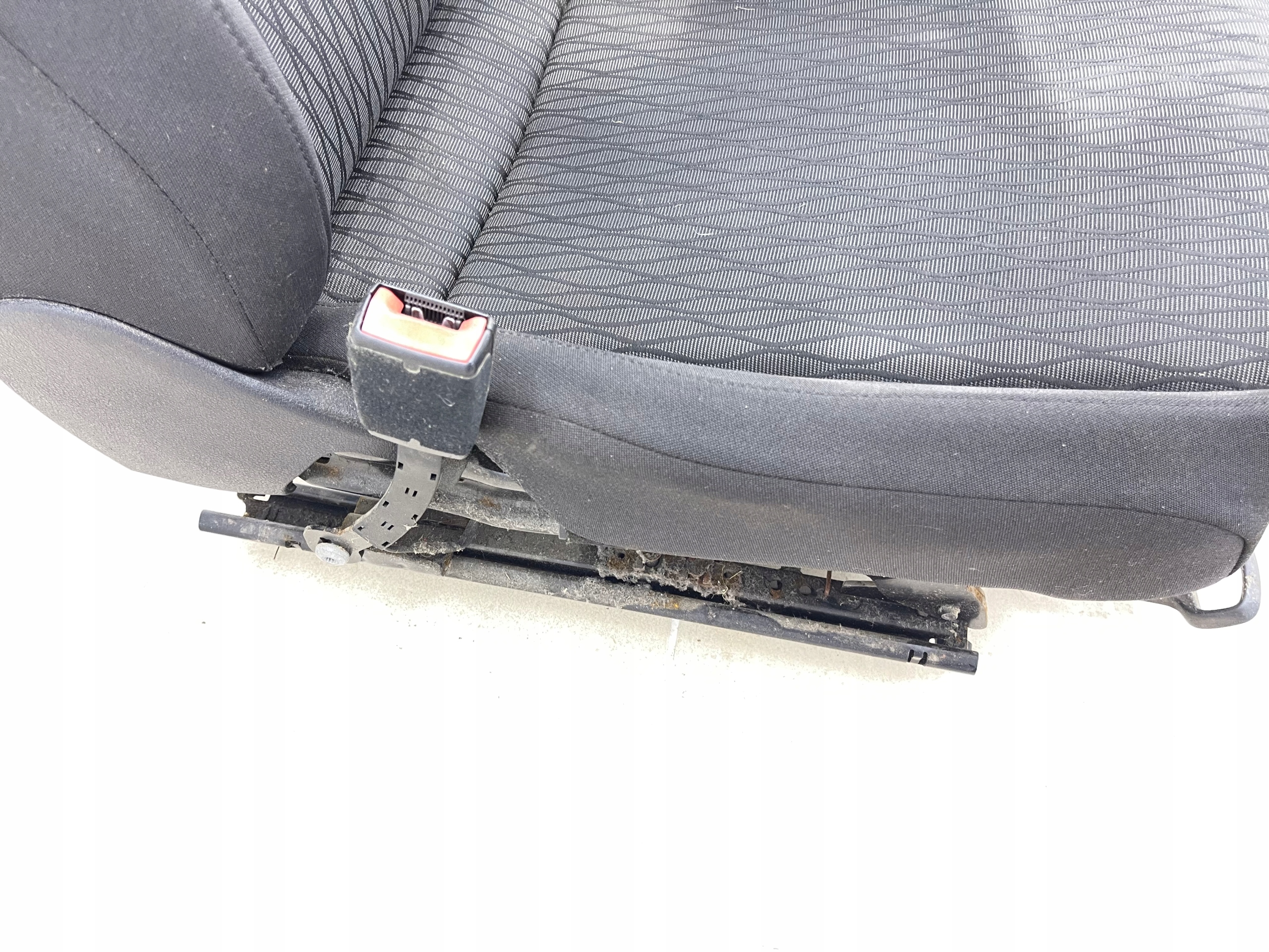 seat left front front driver´s SEAT LEON III 5F 5D HB MATERIAL