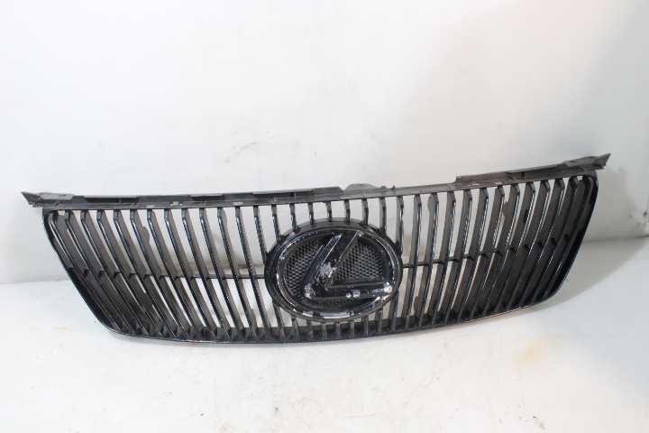 решетка радиатора lexus IS 2 II 220 2.2d англия