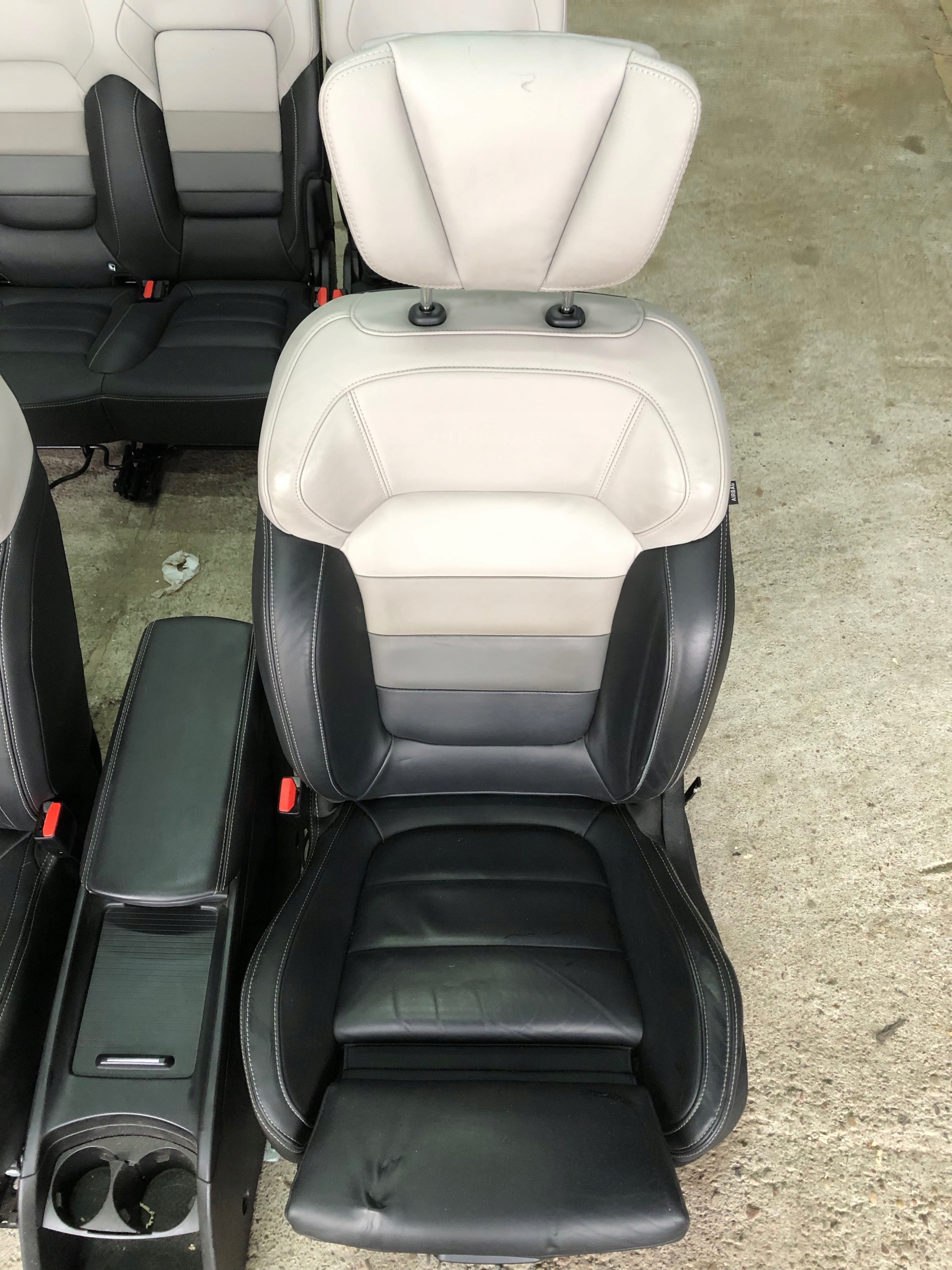 renault SCENIC IV кресла комплект