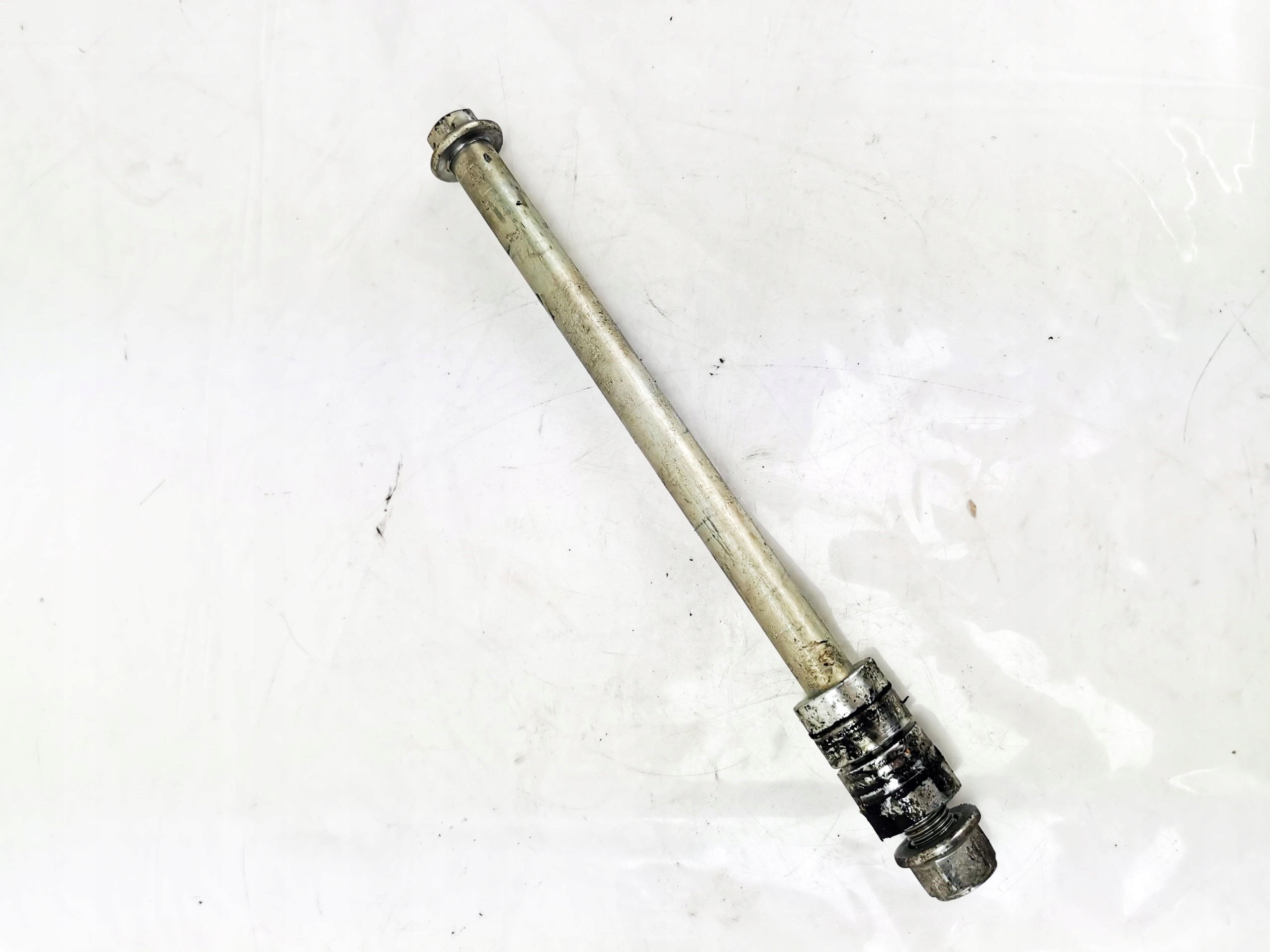 YAMAHA MT03 MT 03 16-19 OŚ OŚKA PRZÓD