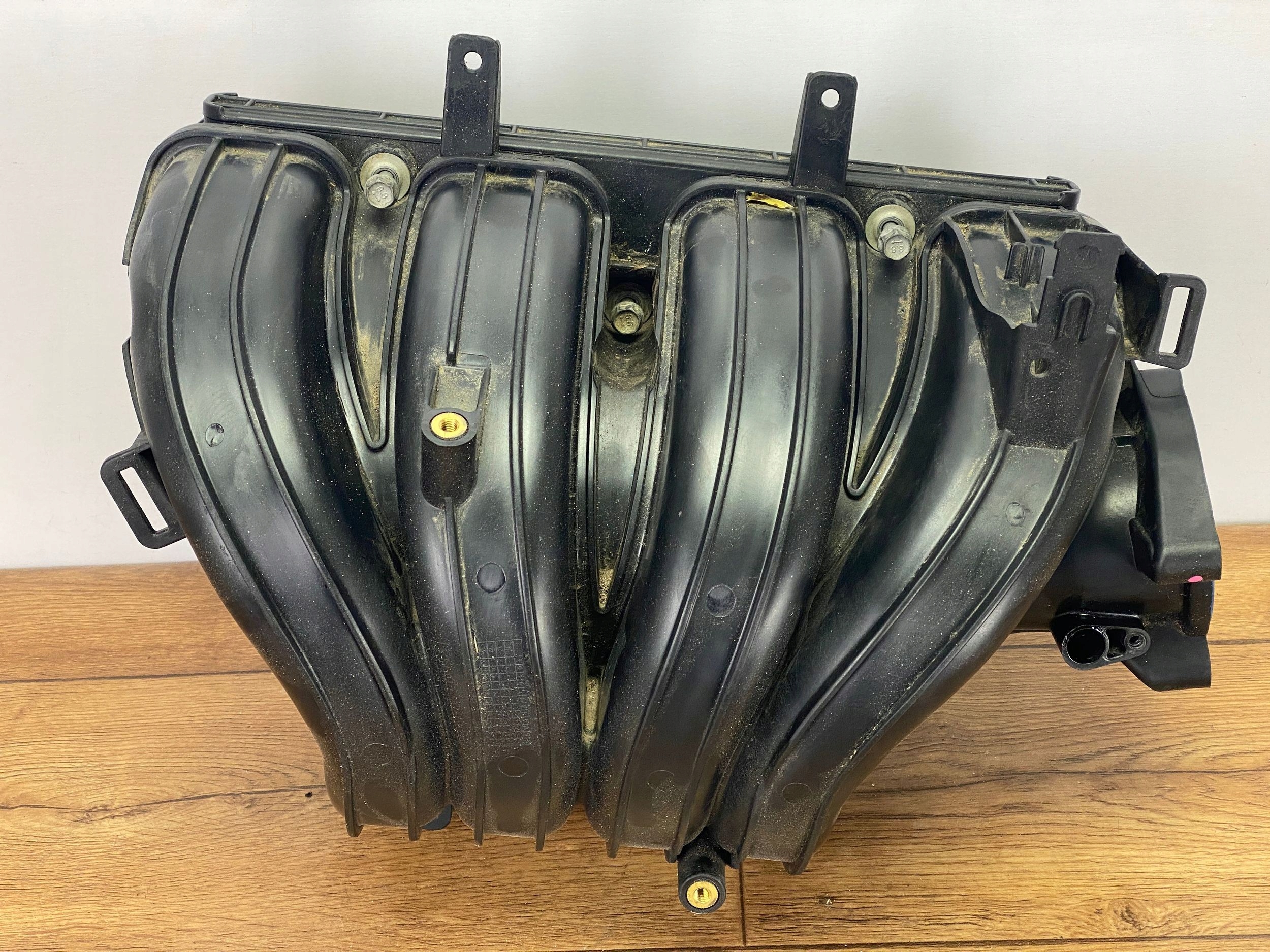 intake manifold Cadillac CTS III 2014+