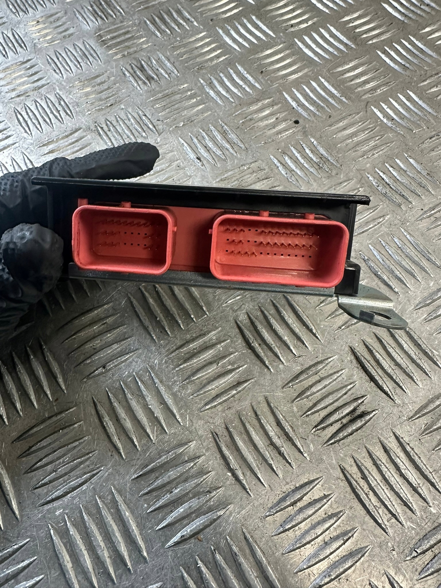 module SENSOR unité de commande électronique uce airbag KIA PRO CEED III 95910J7000