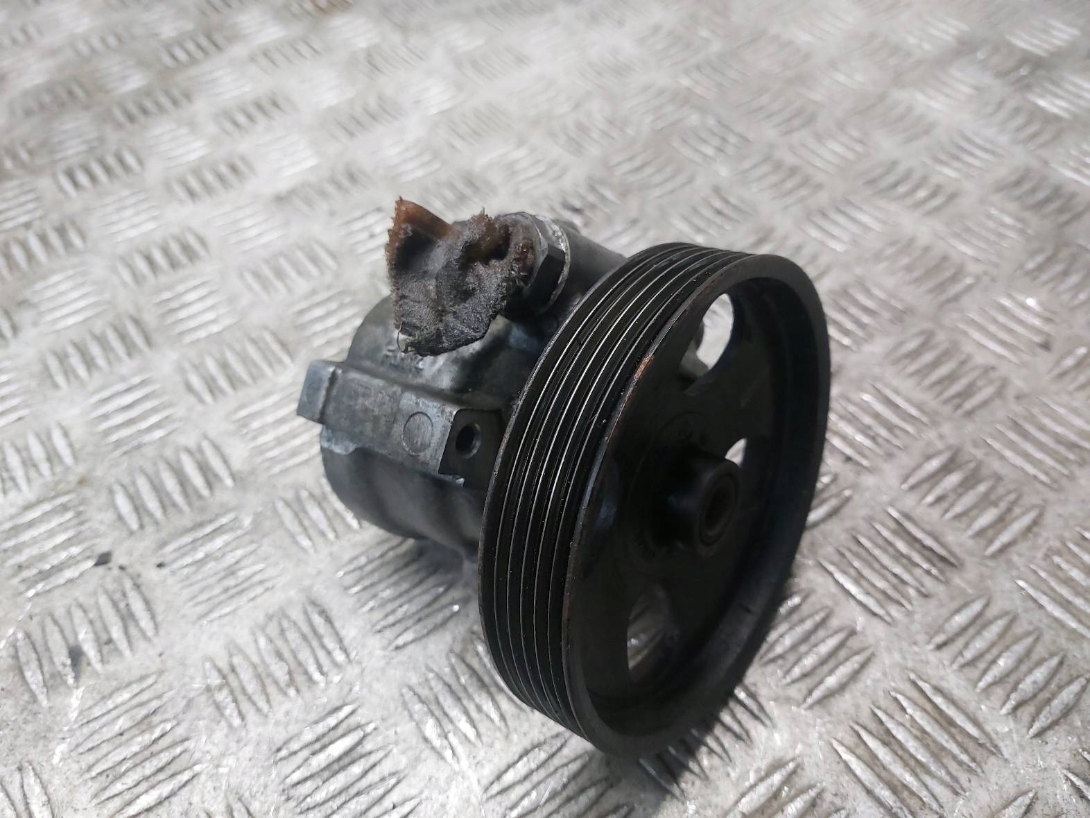 servo pump RENAULT LAGUNA II 1.8 16V 8200054528