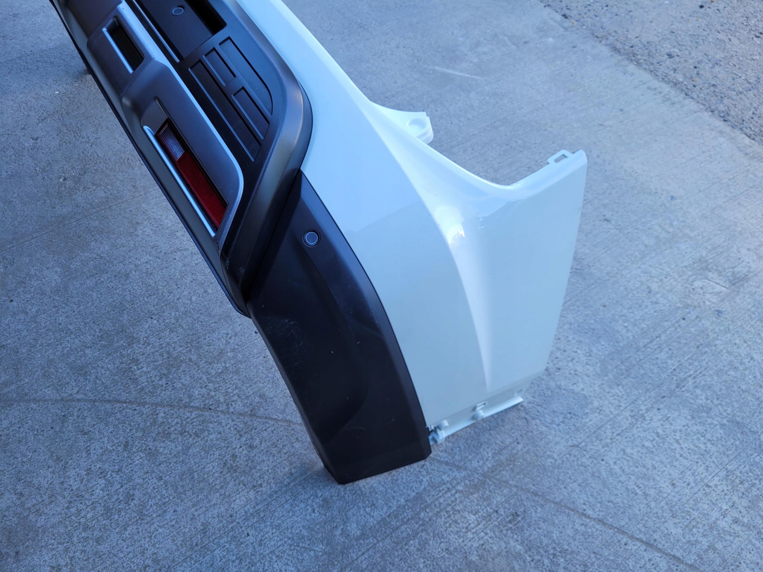 bumper rear part rear PDC complete SSANGYONG KGM TORRES EVX WAA