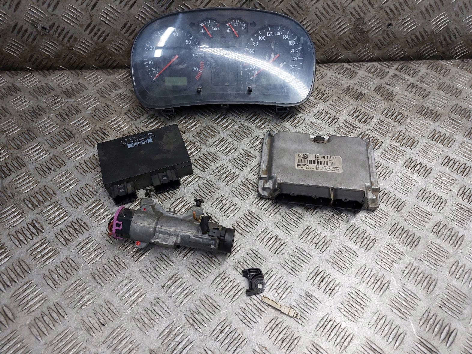 Montaggio STARTOWY VOLKSWAGEN BORA e 06A906018CT