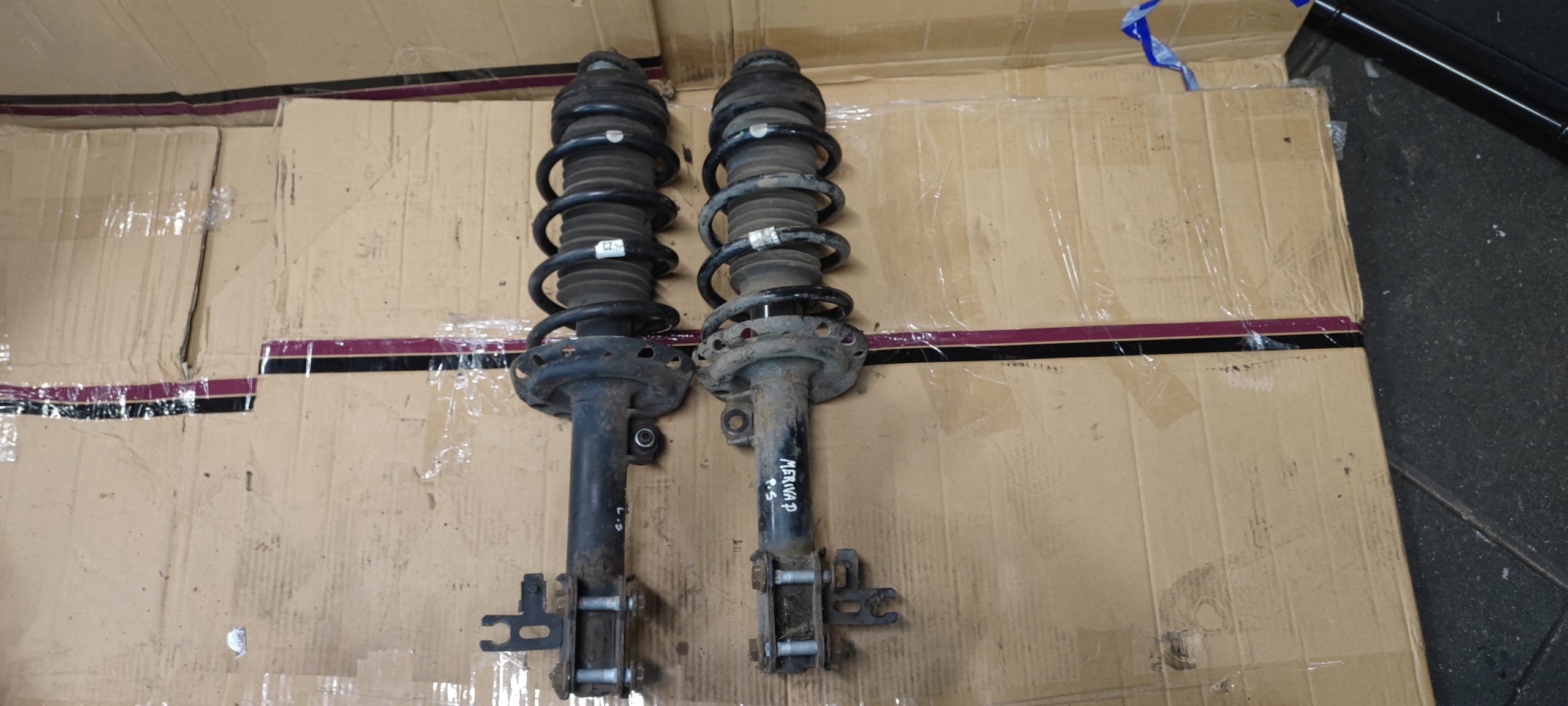 OPEL MERIVA B LIFT FL shock absorber front front right 1.6 CDTI