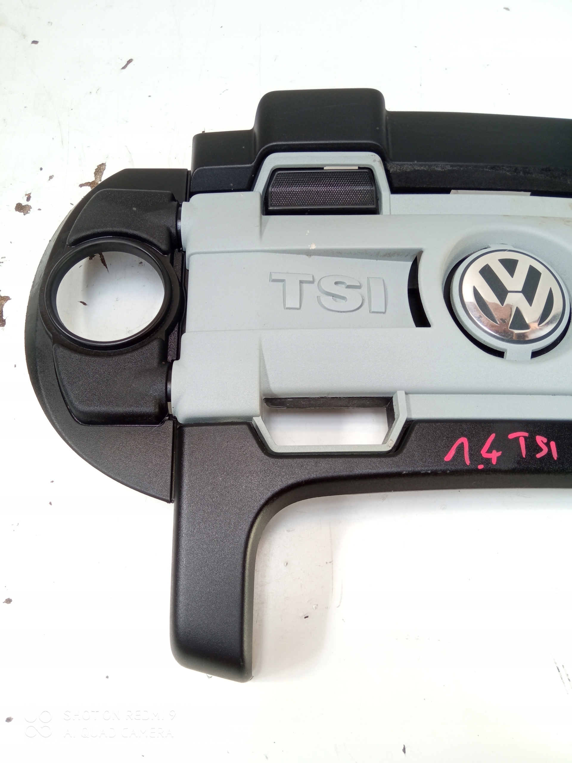VW GOLF 5 V plus + upper motor cover 1.4 TSI