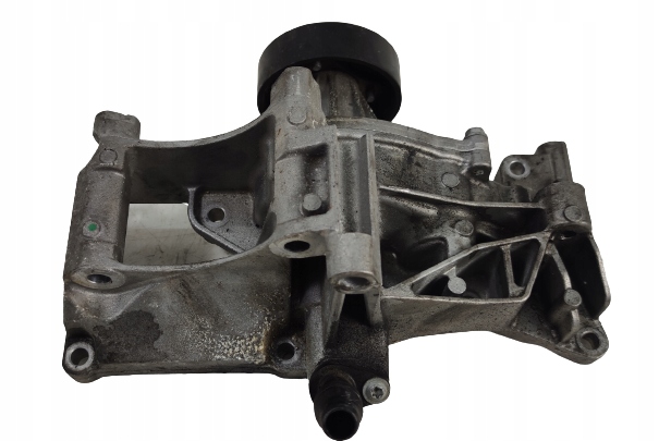 water pump holder BMW G30 G11 M50D 8575624