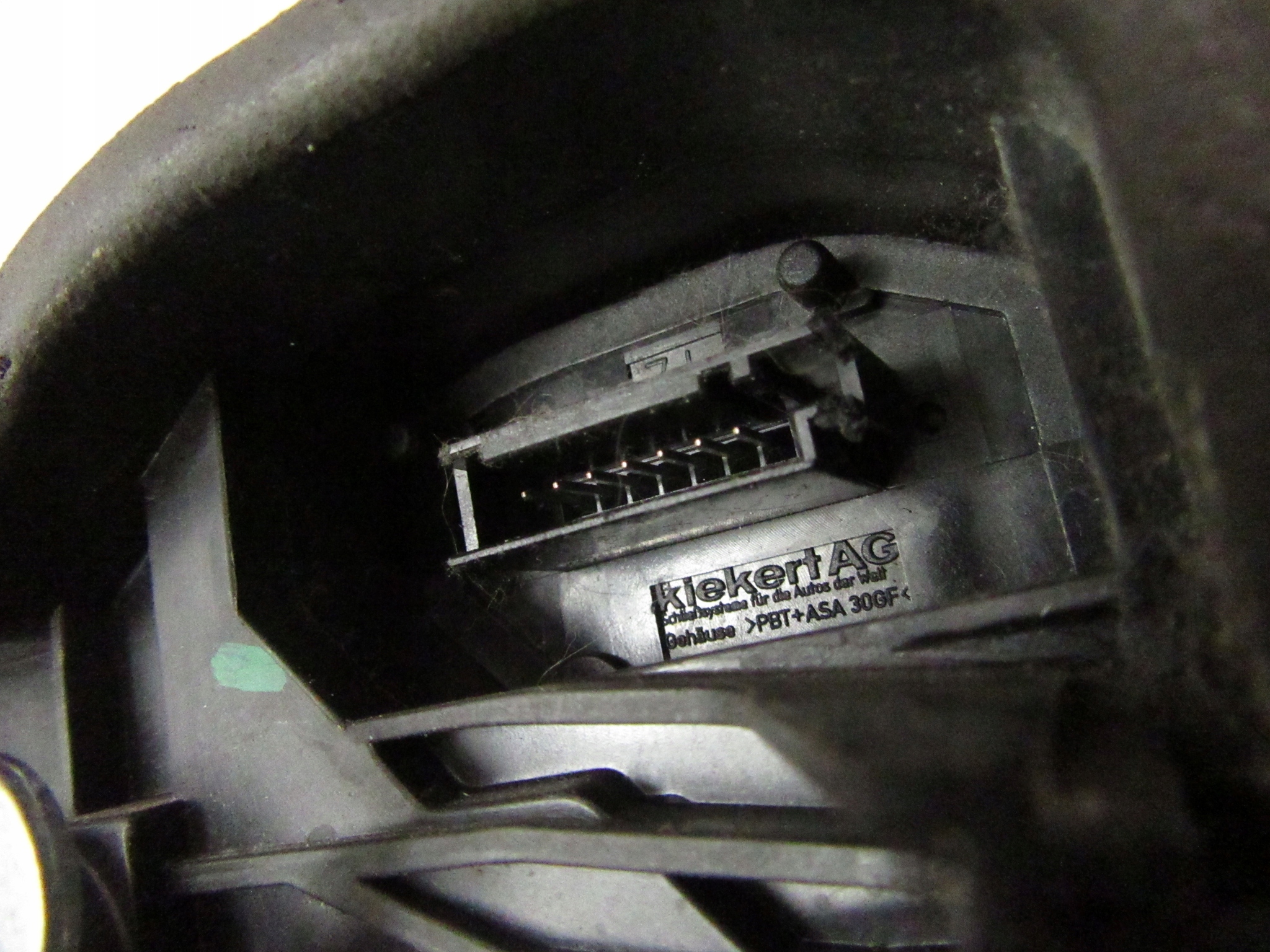 lock left front BMW e60 e61 e65 e70 e83 e84 e90 e91 F01 F10 F22 F25 EU