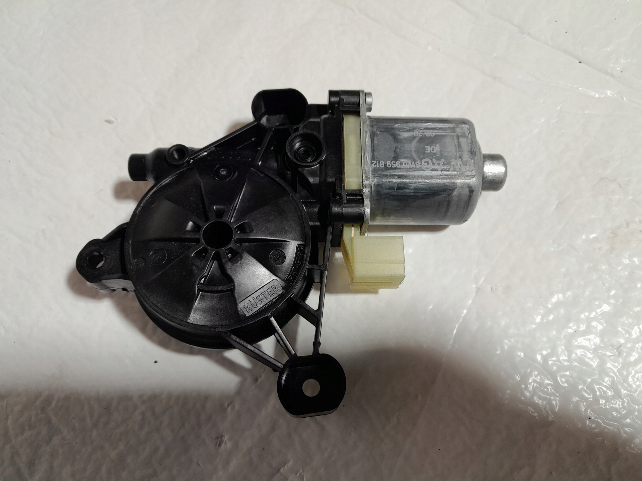 AUDI A4 B9 mini motor windows 8W0959812