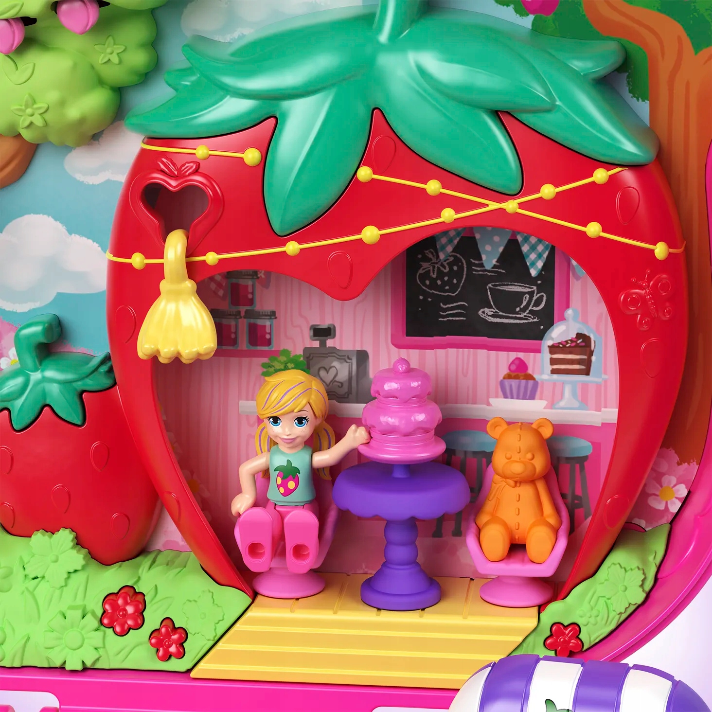 ZESTAW KOMPAKTOWY POLLY POCKET TRUSKAWKOWY MIŚ TOREBKA plus LALKI i DODATKI Minimalny wiek dziecka 4