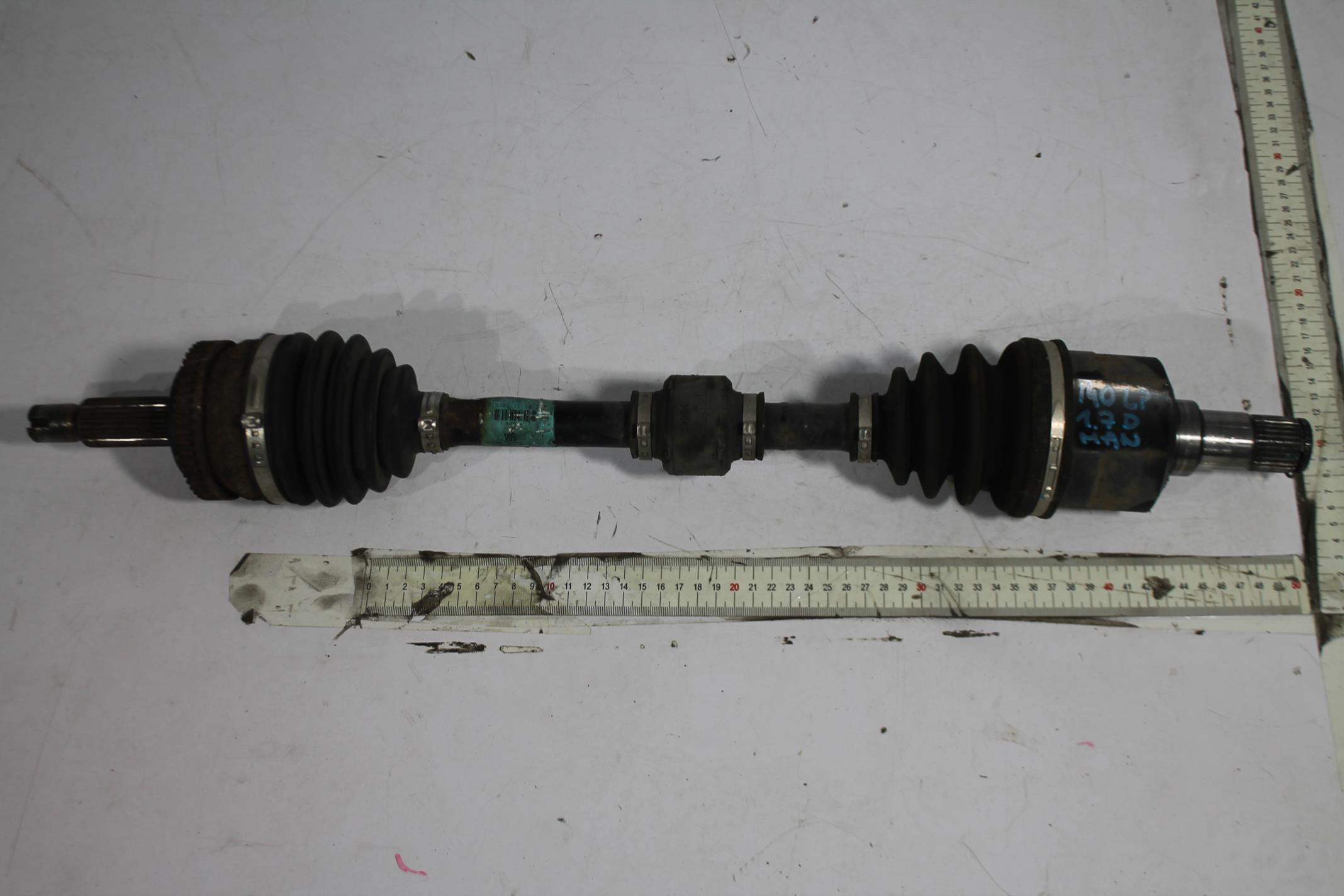 semi-axis left front 49500-3Z400 HYUNDAI I40 1.7 CRDI