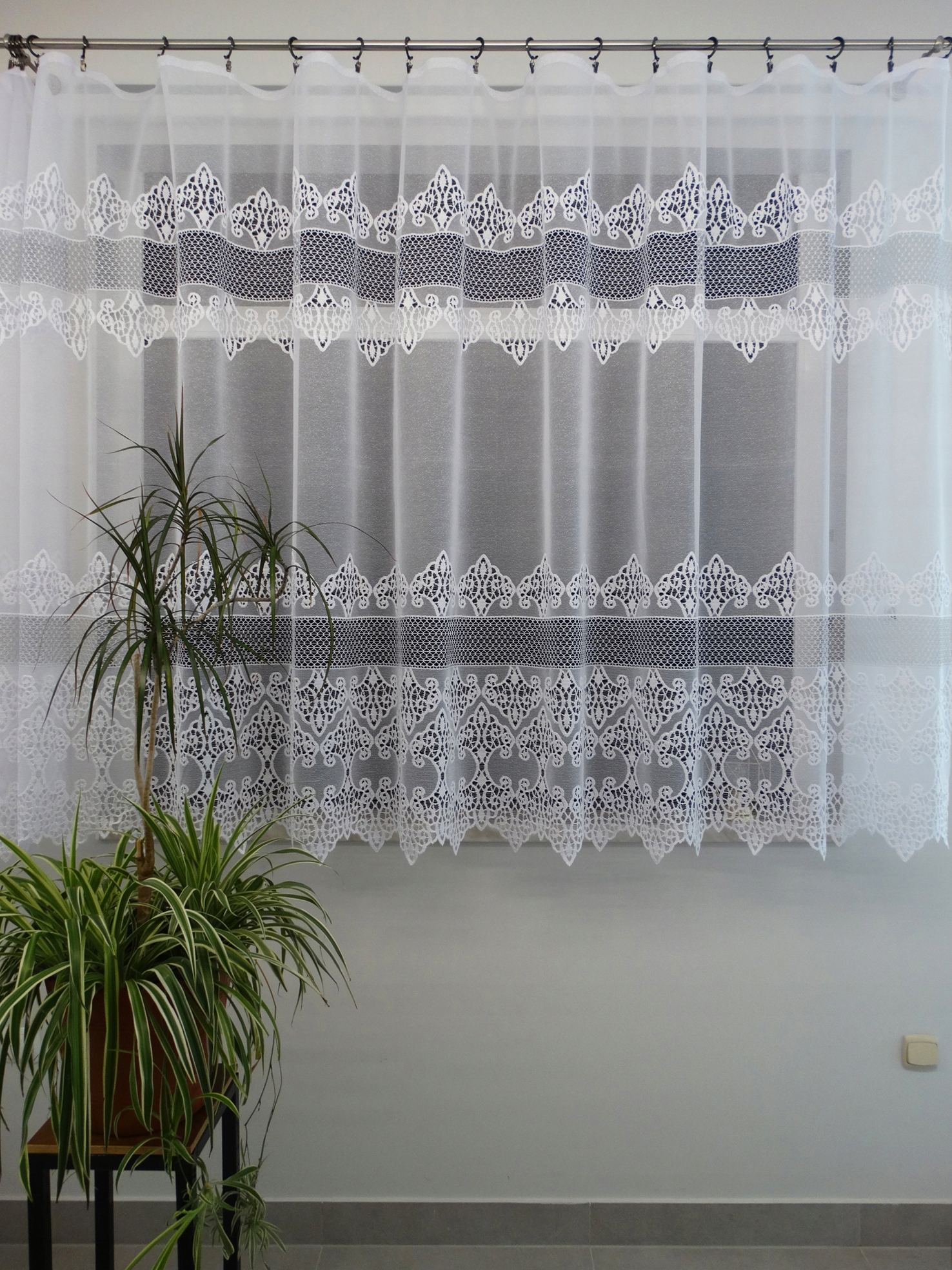 Mg Záclona 35076 Bílá stříbro 360x160 cm obšitá K