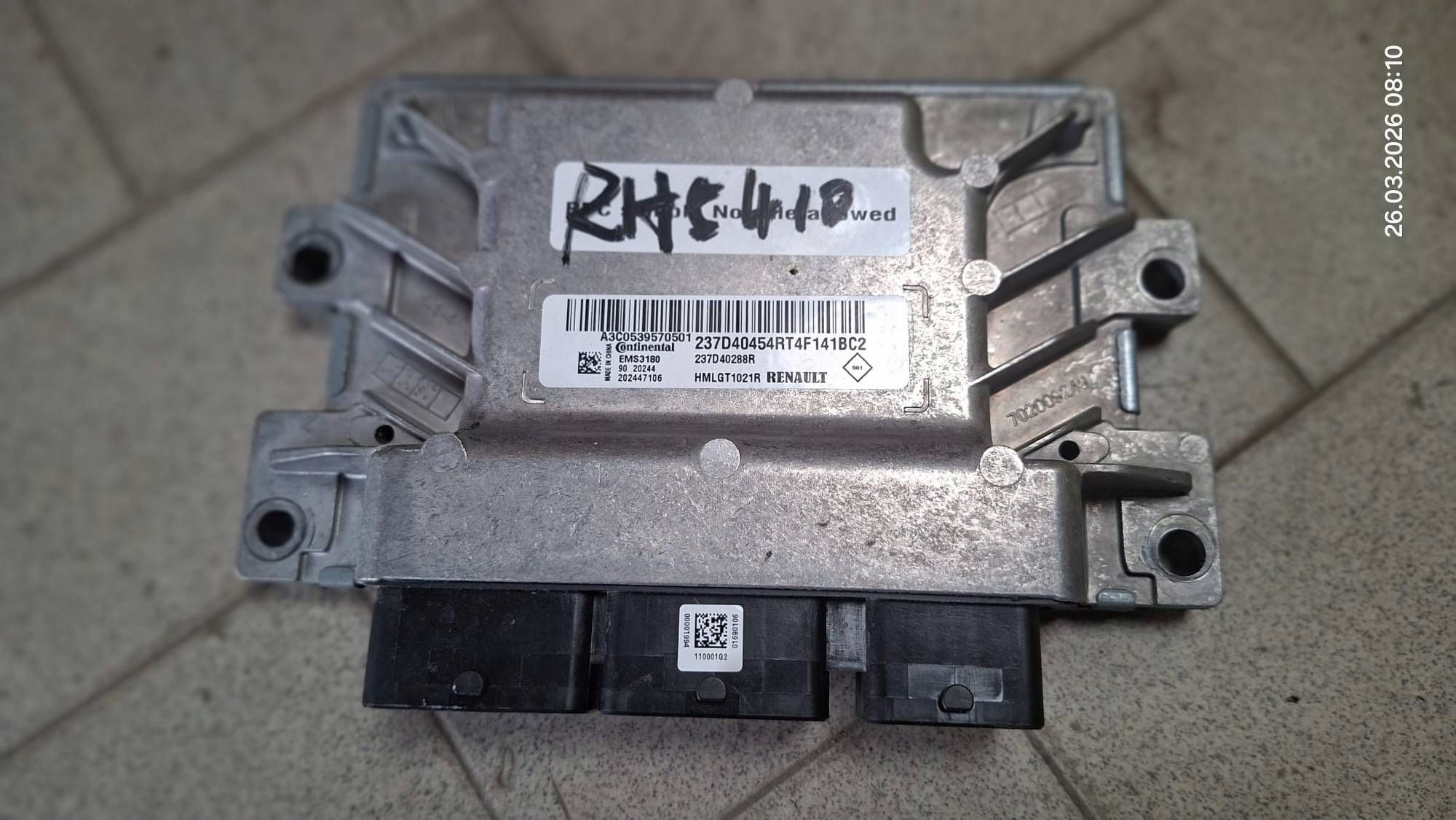 control unit of the engine Dacia Spring 237D40288R
