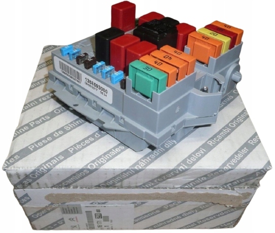 SKRZYNKA BEZPIECZNIKÓW JUMPER III 1617129980 ORYG