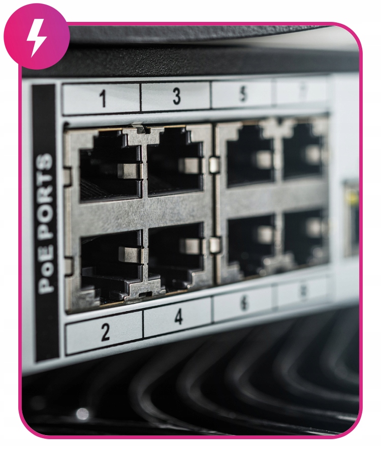 Zestaw monitoringu 4 kamery ZEWNĘTRZNE IP PoE Monitoring 4K 8MPx aplikacja Technologia IP