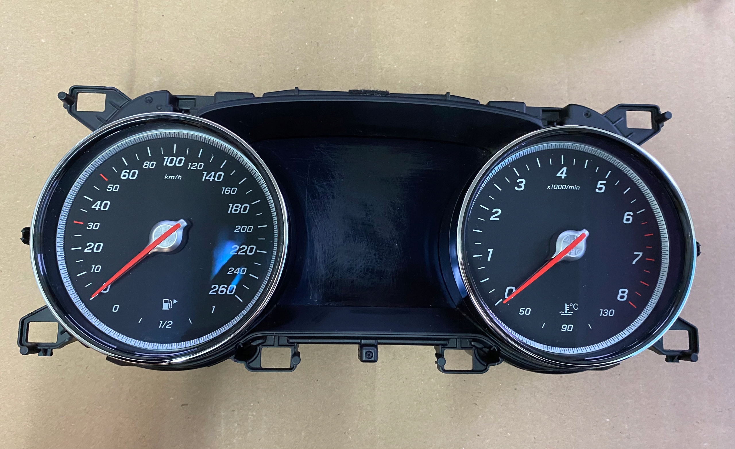 Счетчик часы MERCEDES W213 A2139000327