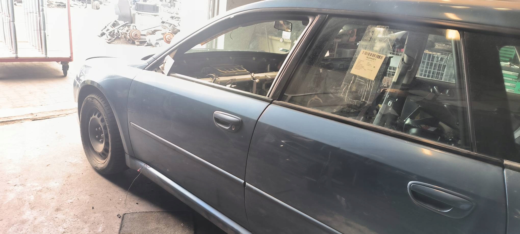 door left front SUBARU LEGACY IV