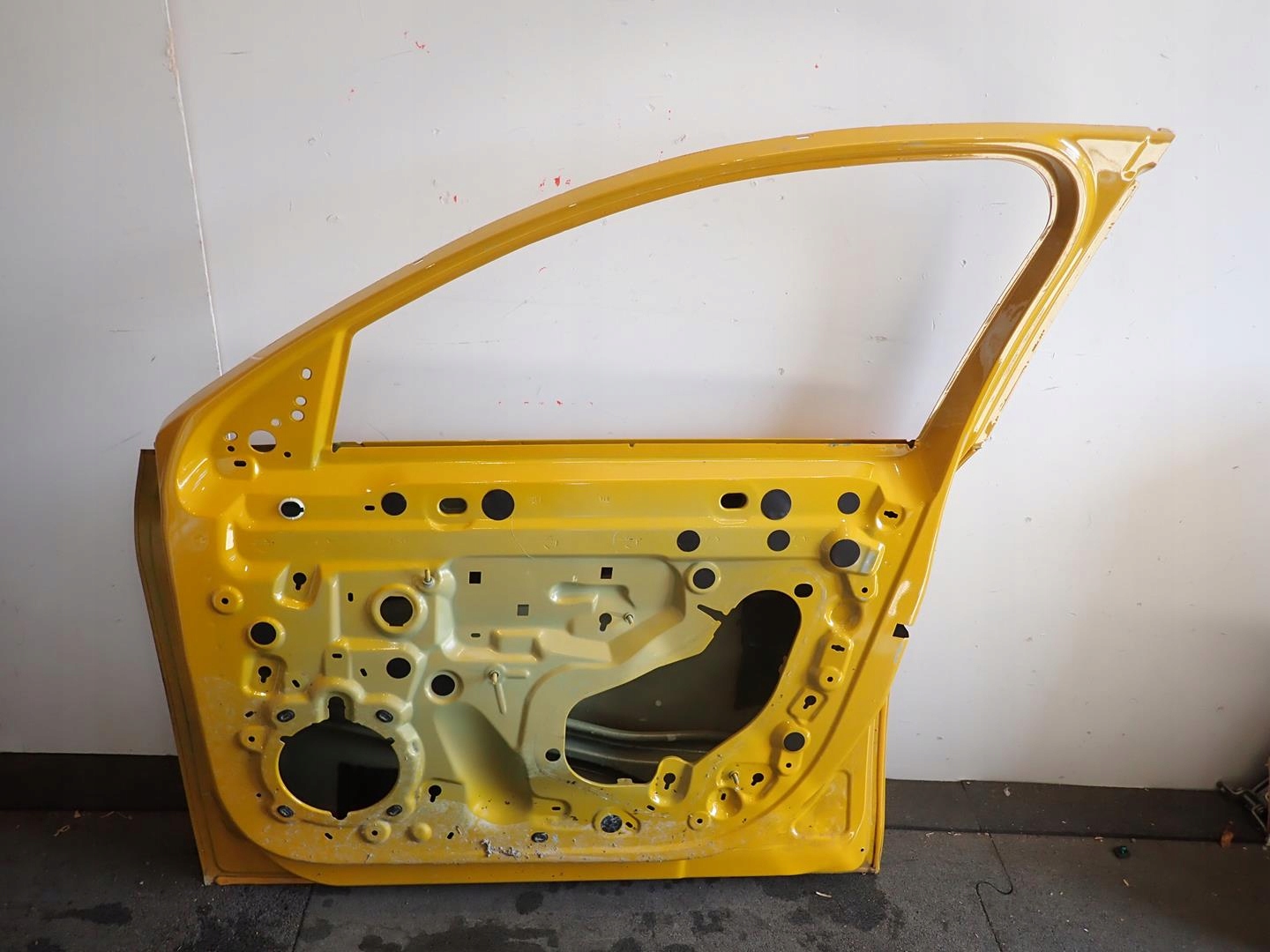 door front front right PEUGEOT 208 II 2019