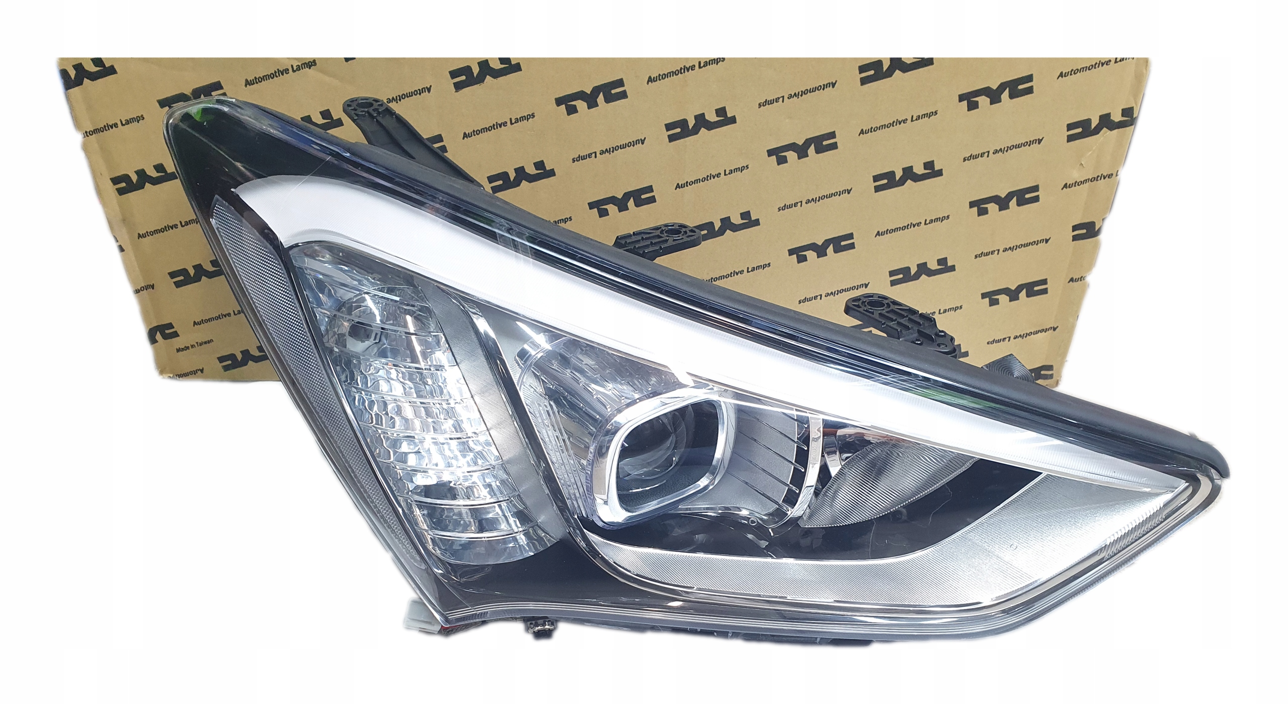 ФАРА ФАРА ПРАВЫЙ HYUNDAI SANTA ФЕ III 2012-