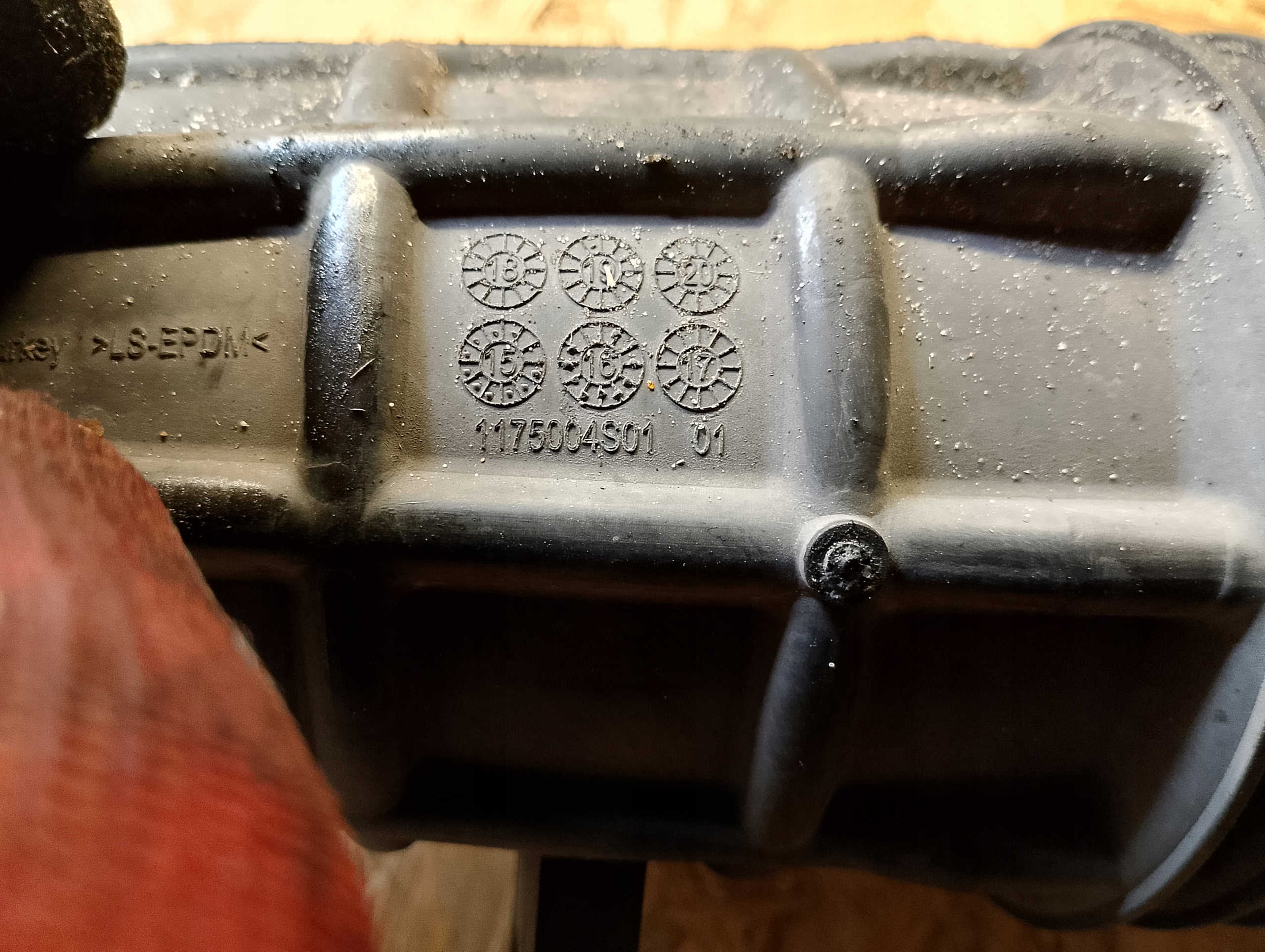 suction pipe FORD TRANSIT 1175004S01-01