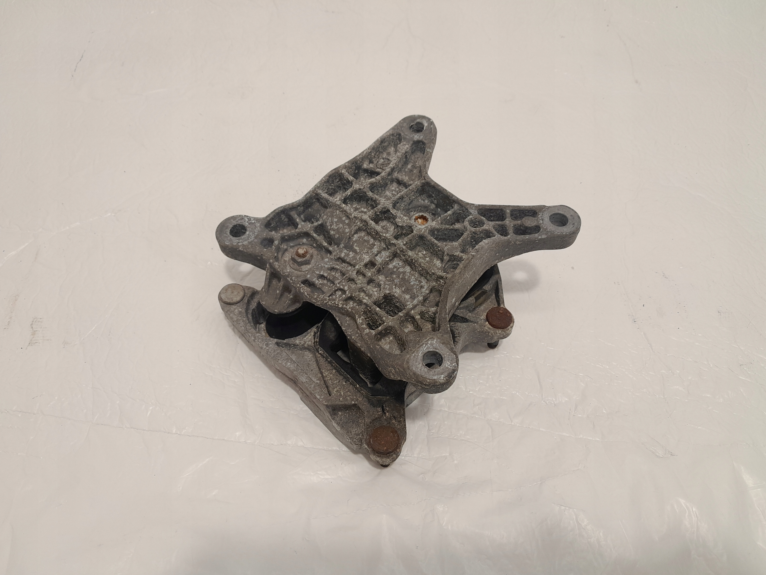 PORSCHE CAYENNE 9Y holder gearbox mount 9Y0399153B