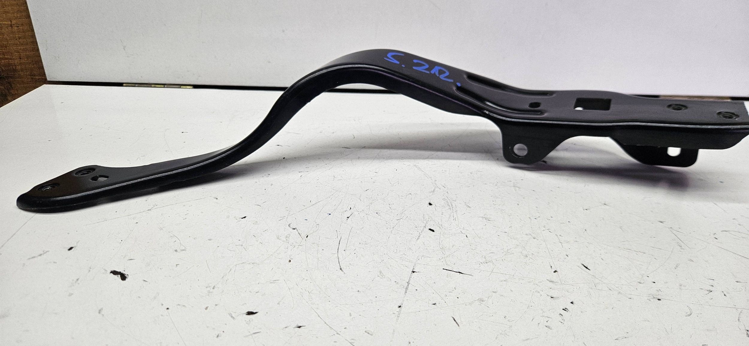 Mercedes E klasa 212 support lights holder okular right 212620028