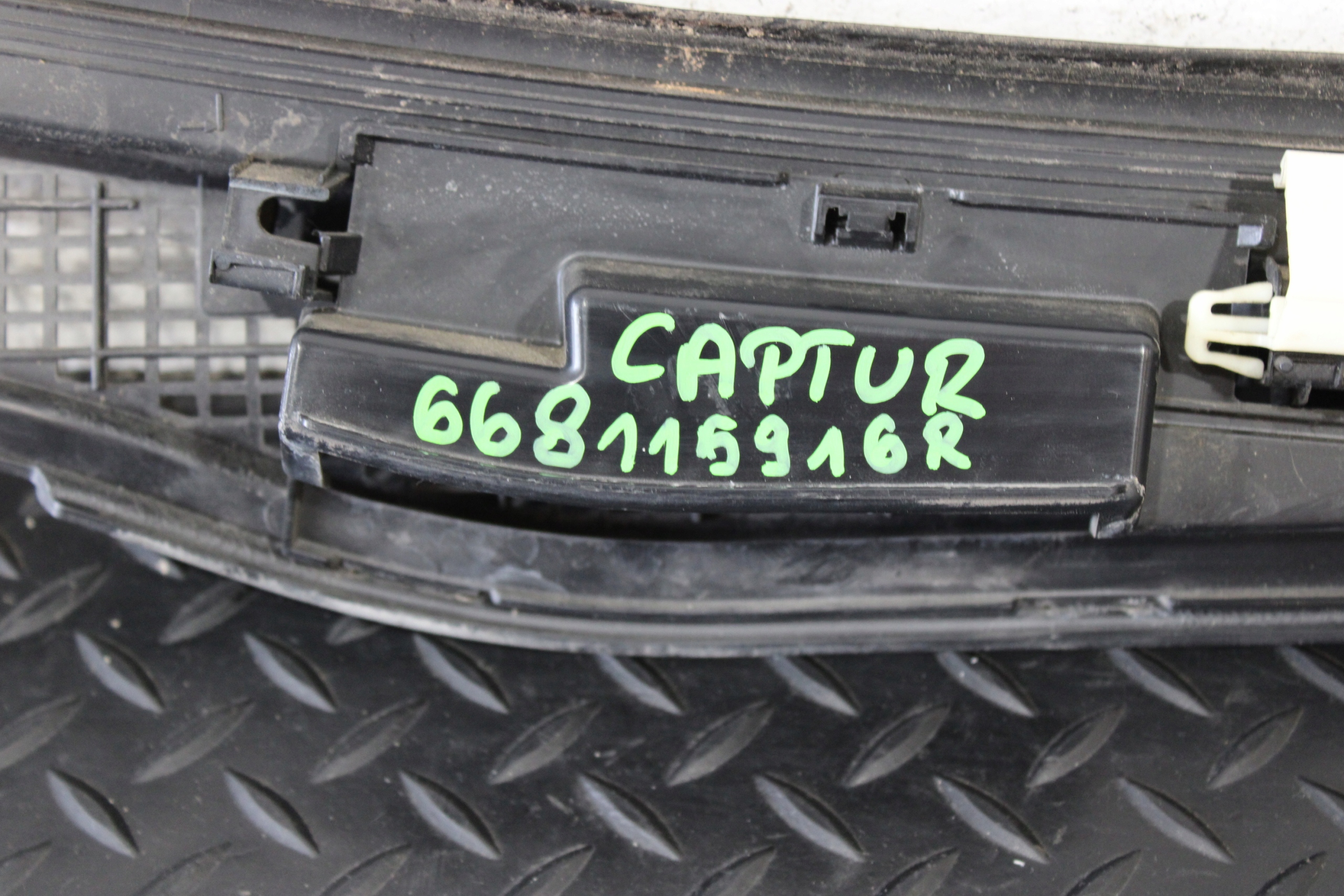 torpédo RENAULT CAPTUR a 1 668115916R